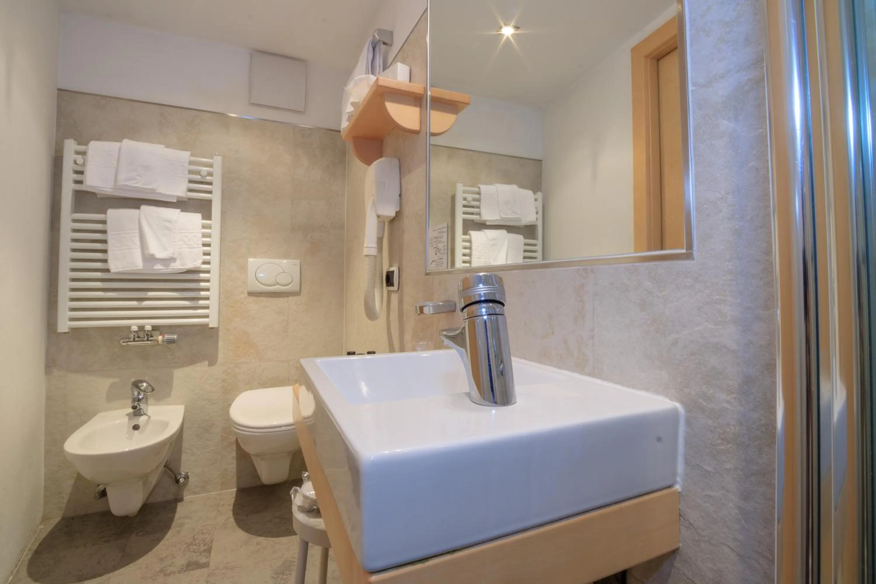 Bathroom in Hotel Garni Snaltnerhof