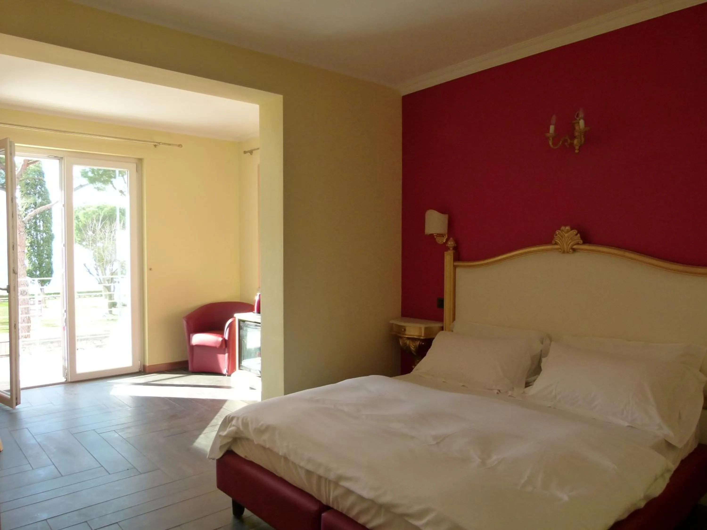 Photo of the whole room, Bed in Boutique Hotel Bel Sito Wellness & Private SPA