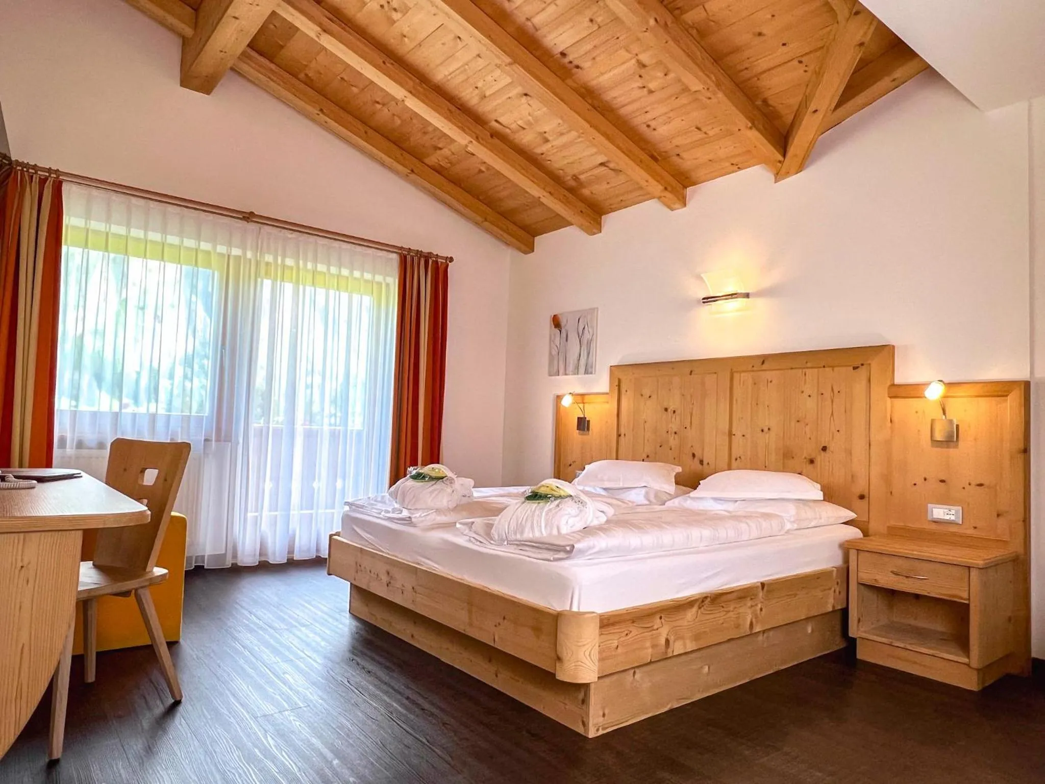 Photo of the whole room, Bed in Garni Hotel Bel Vert