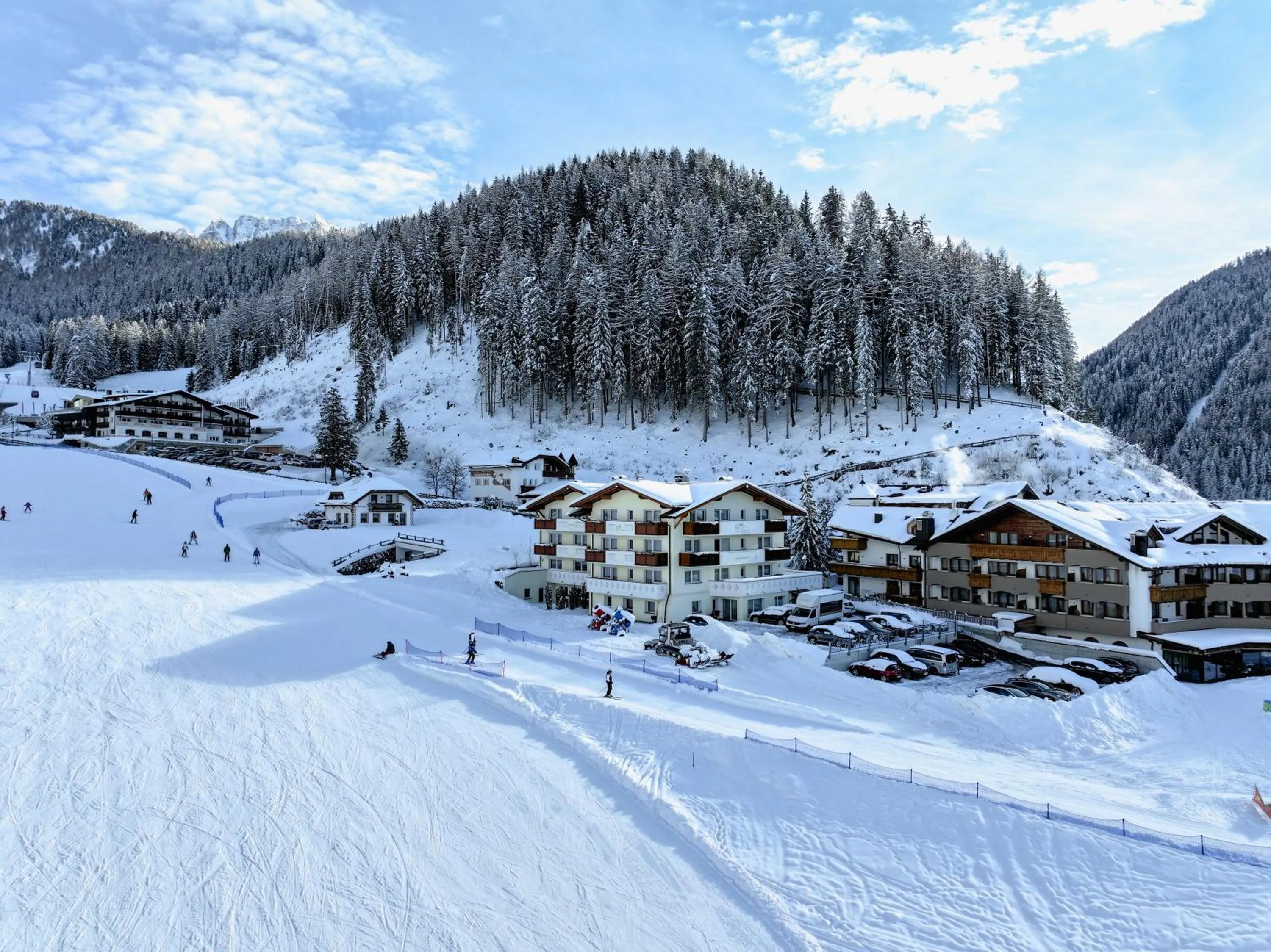 Property building in Garni Hotel Bel Vert