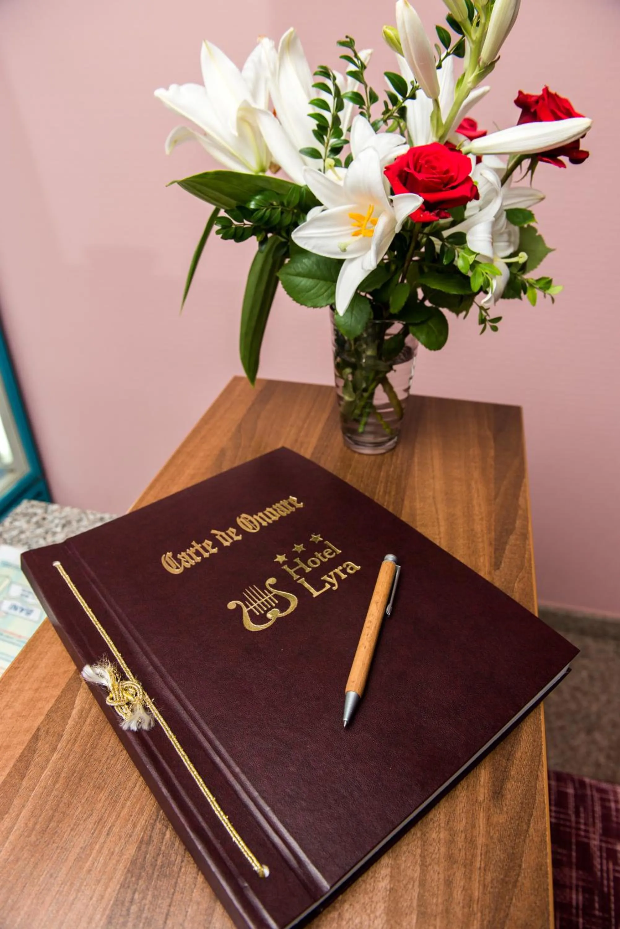 Decorative detail in Hotel Lyra