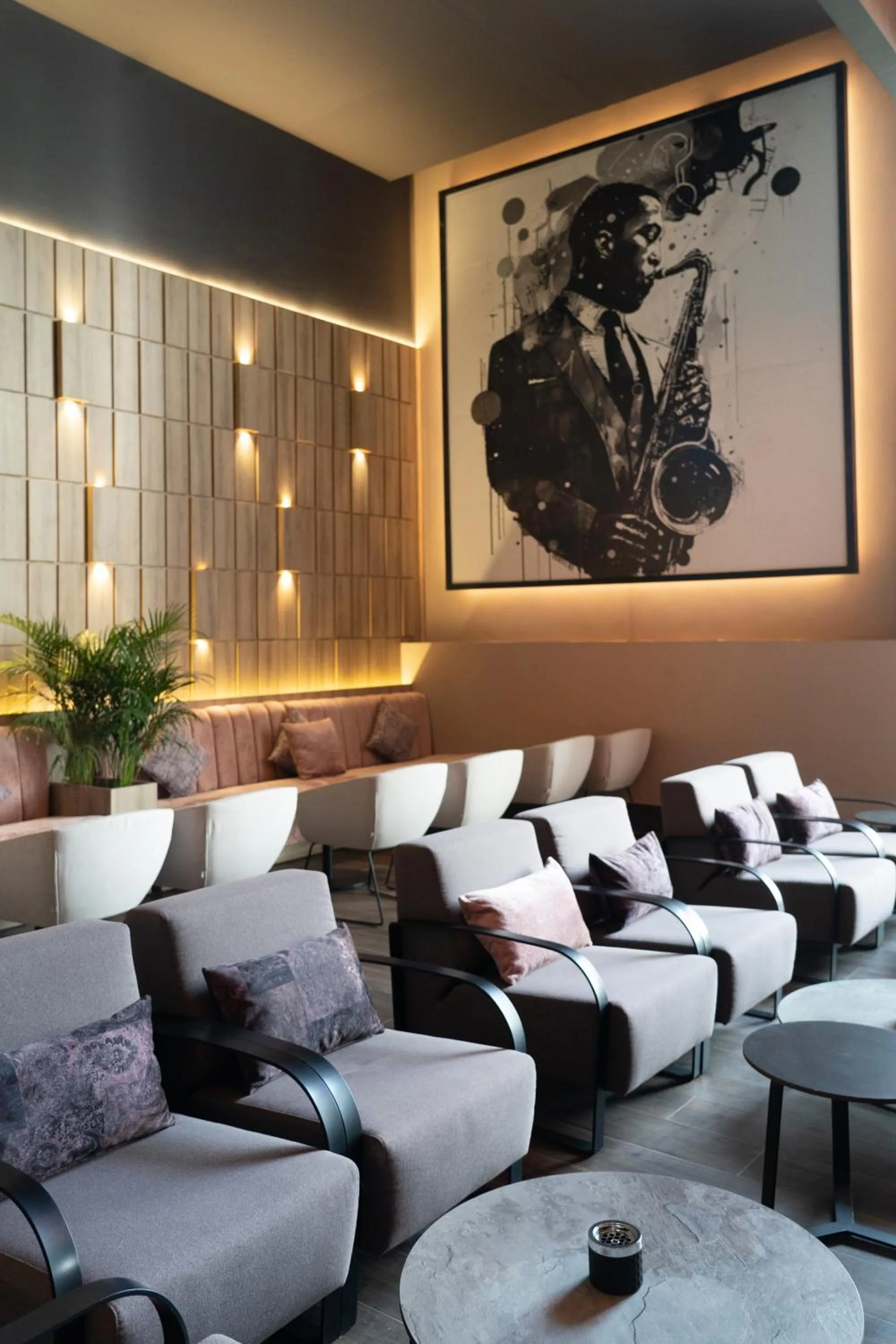 Restaurant/places to eat in The View Agadir