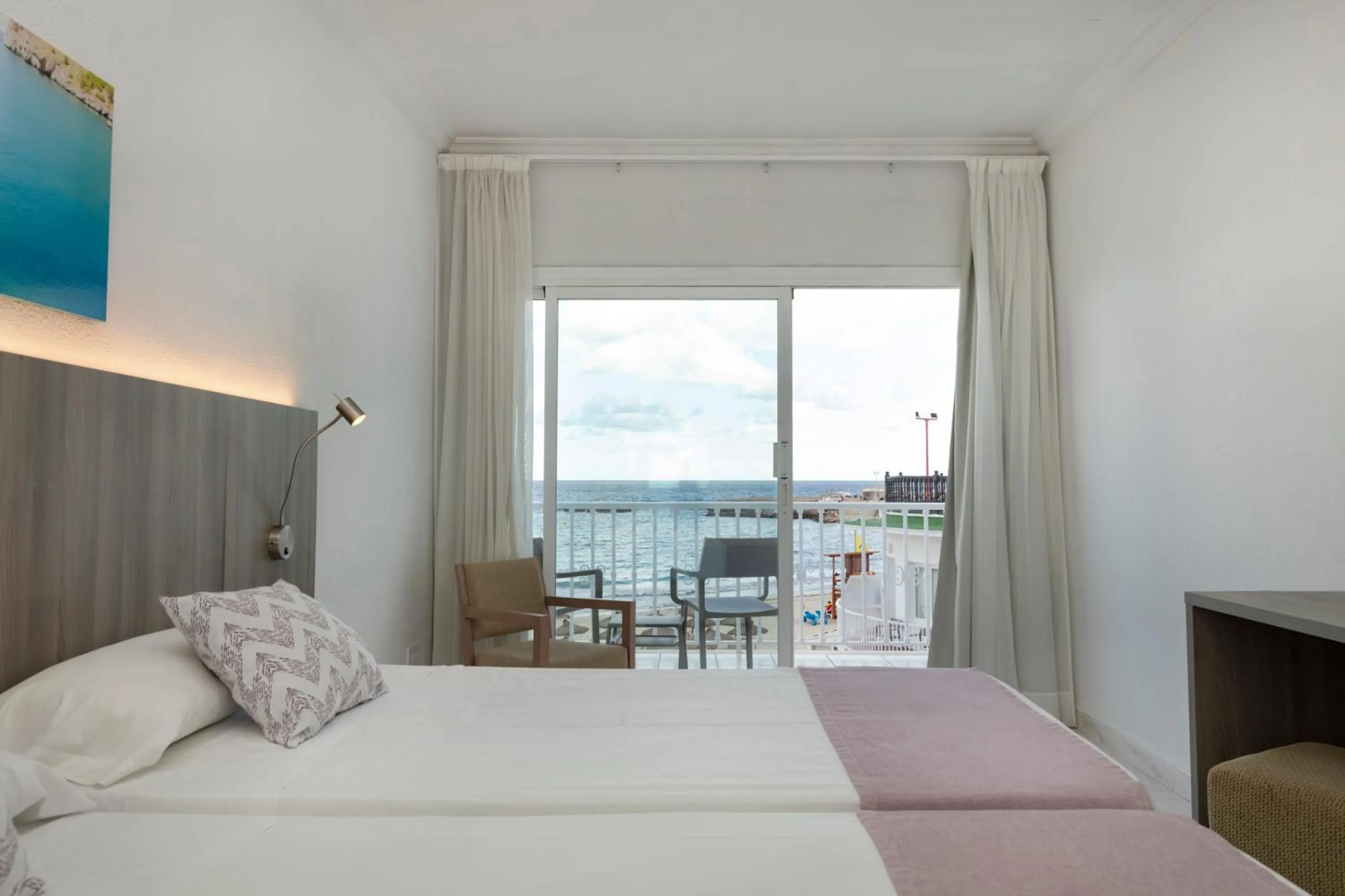 View (from property/room), Bed in Hotel Club S'Illot