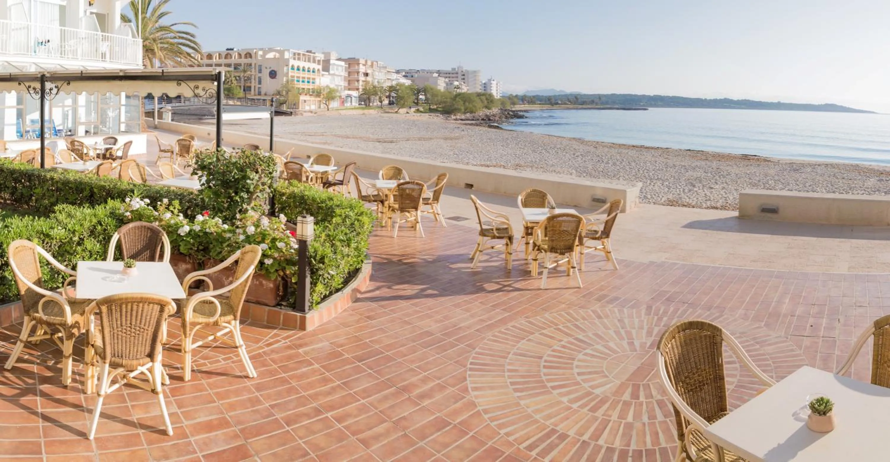 Garden in Hotel Club S'Illot