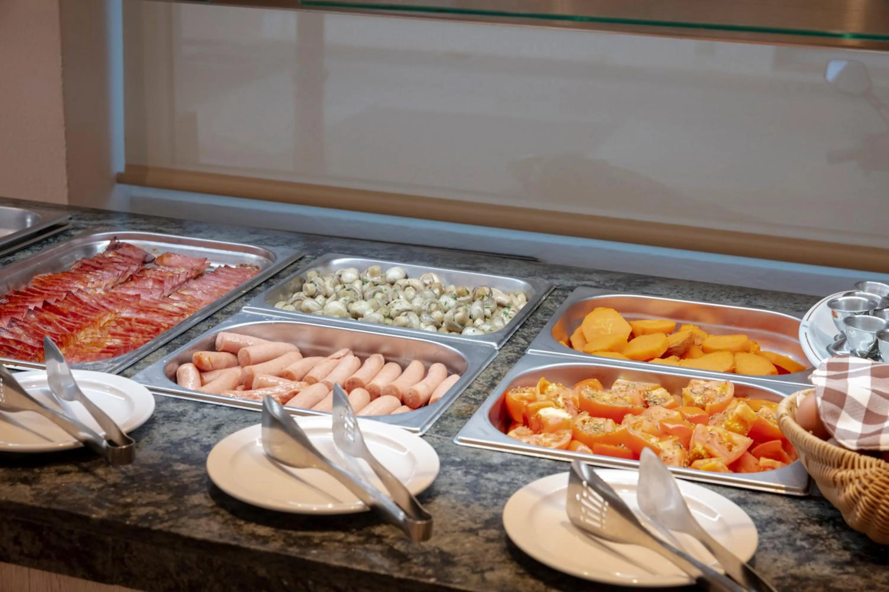 Breakfast in Hotel Club S'Illot