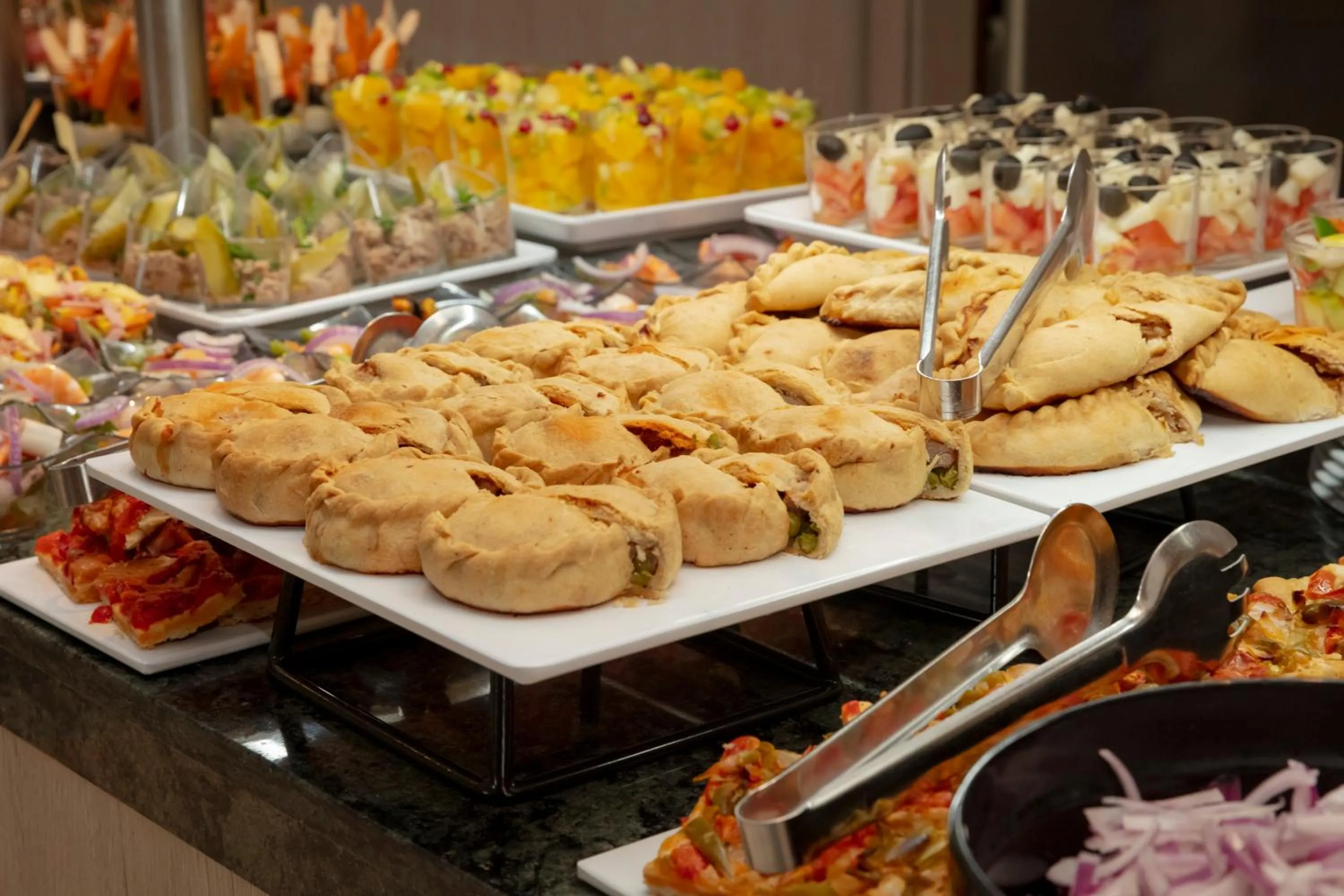 Food in Hotel Club S'Illot