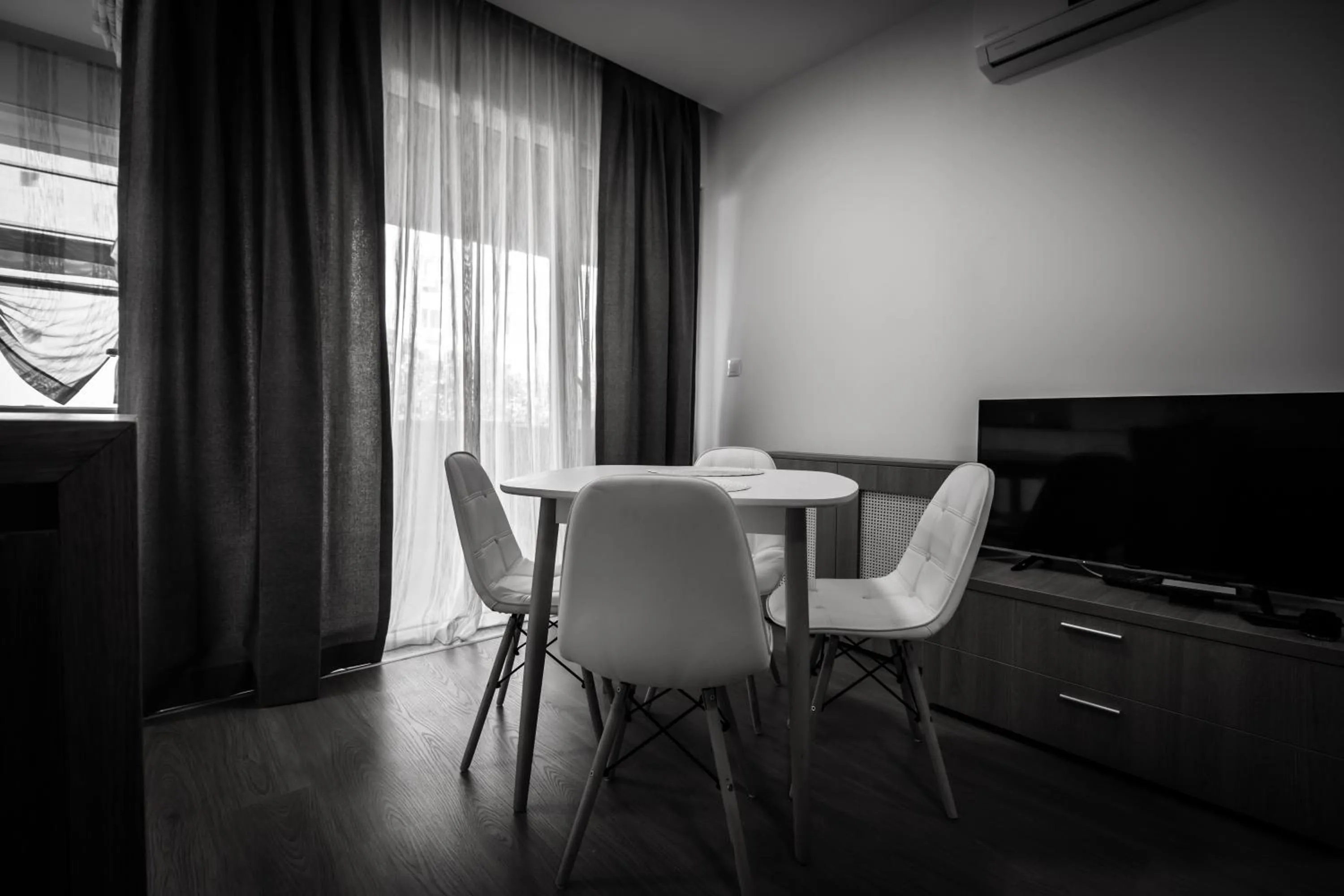 Dining area in Top Trio Residence