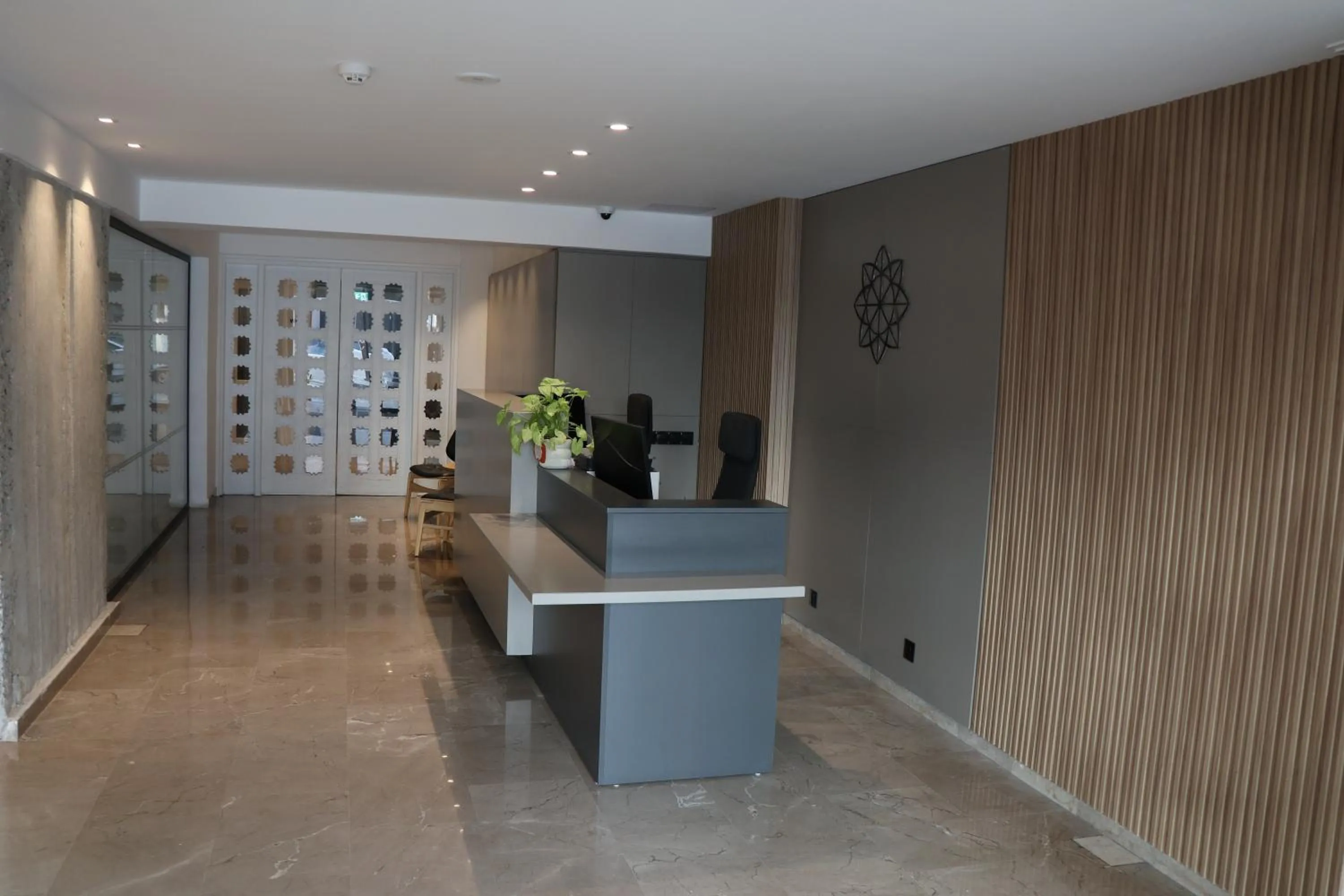 Lobby or reception in Sunflower Hotel Apartments