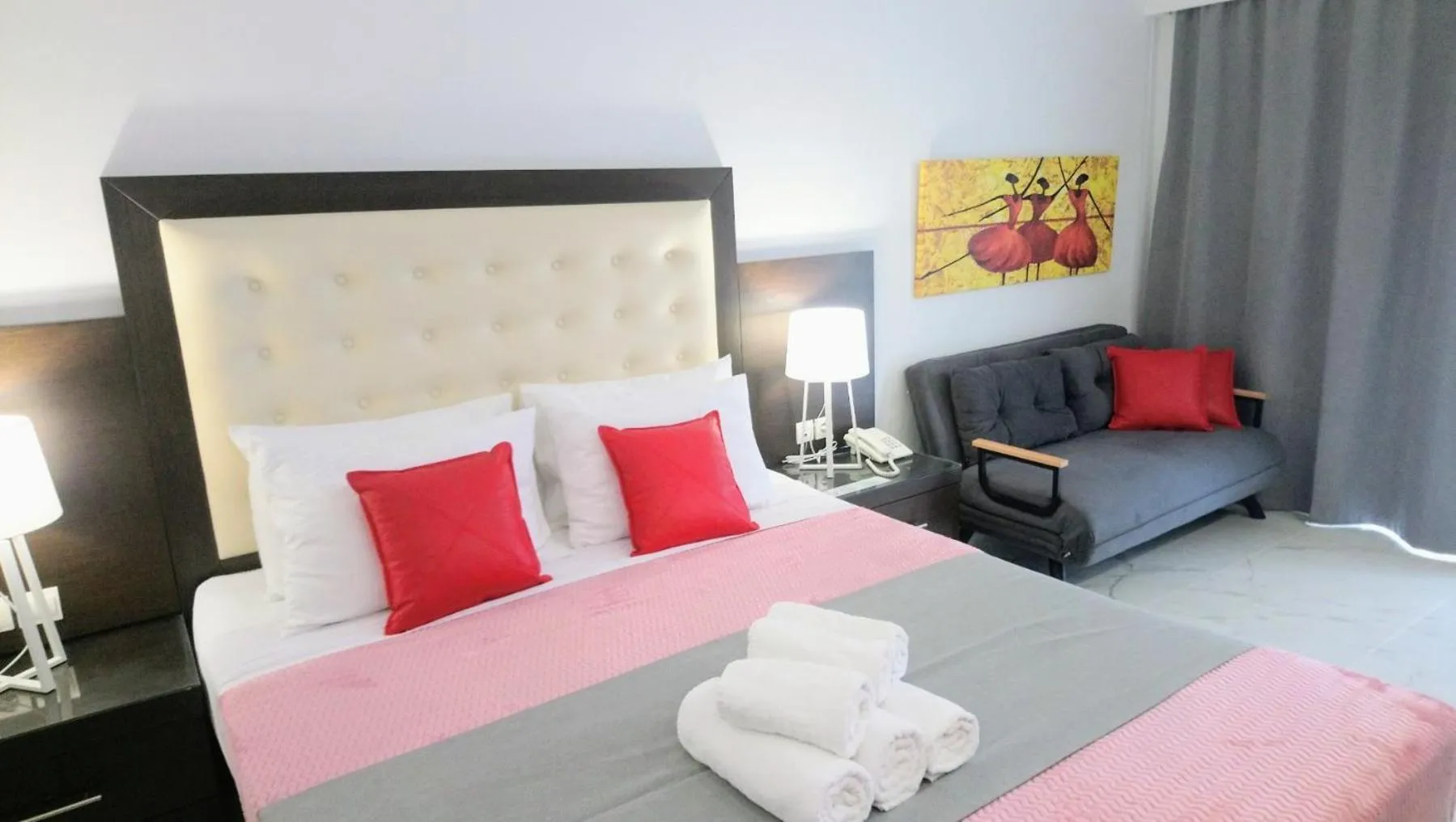 Bedroom, Bed in Elektra Beach Hotel