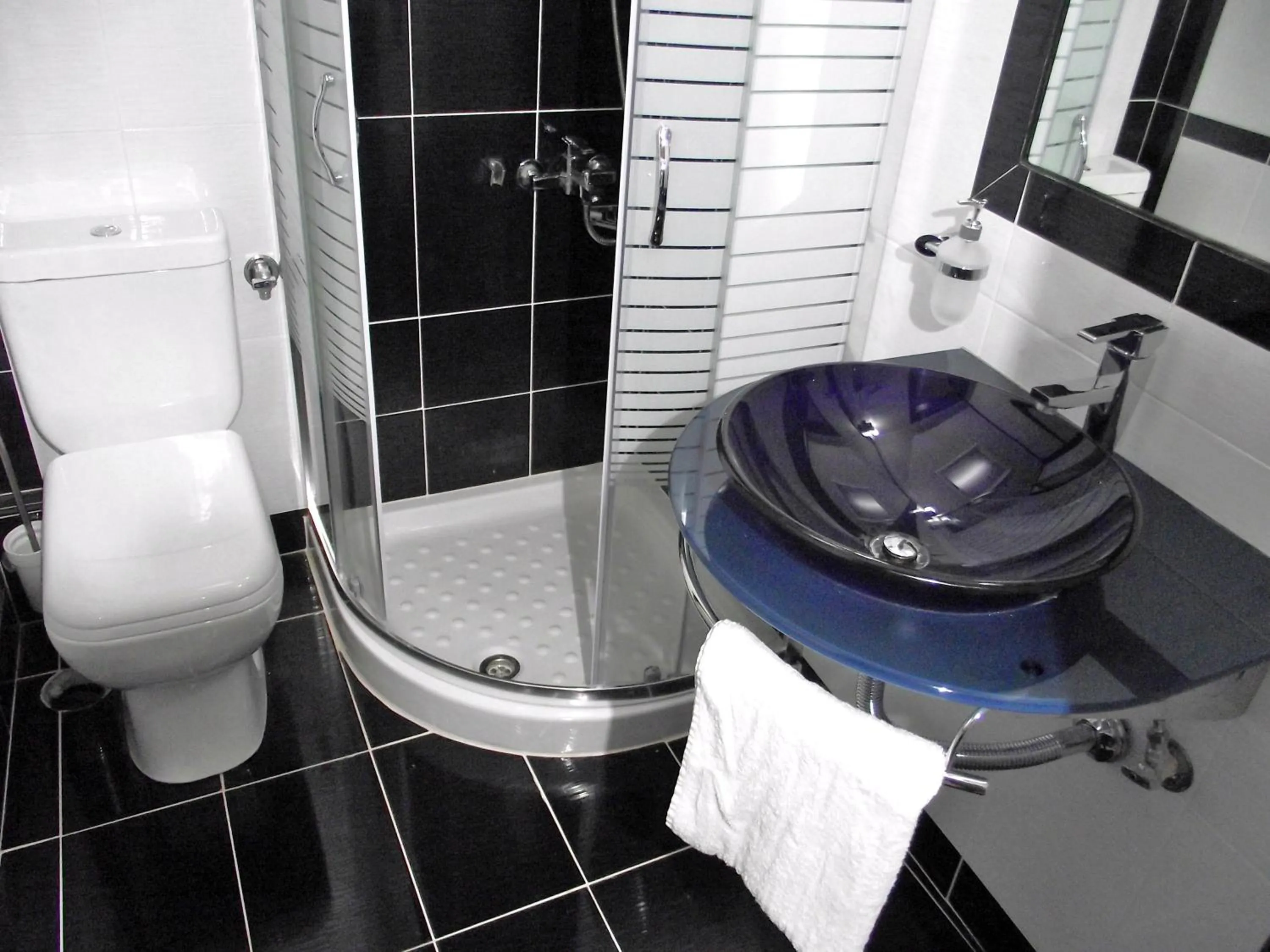 Bathroom in Elektra Beach Hotel