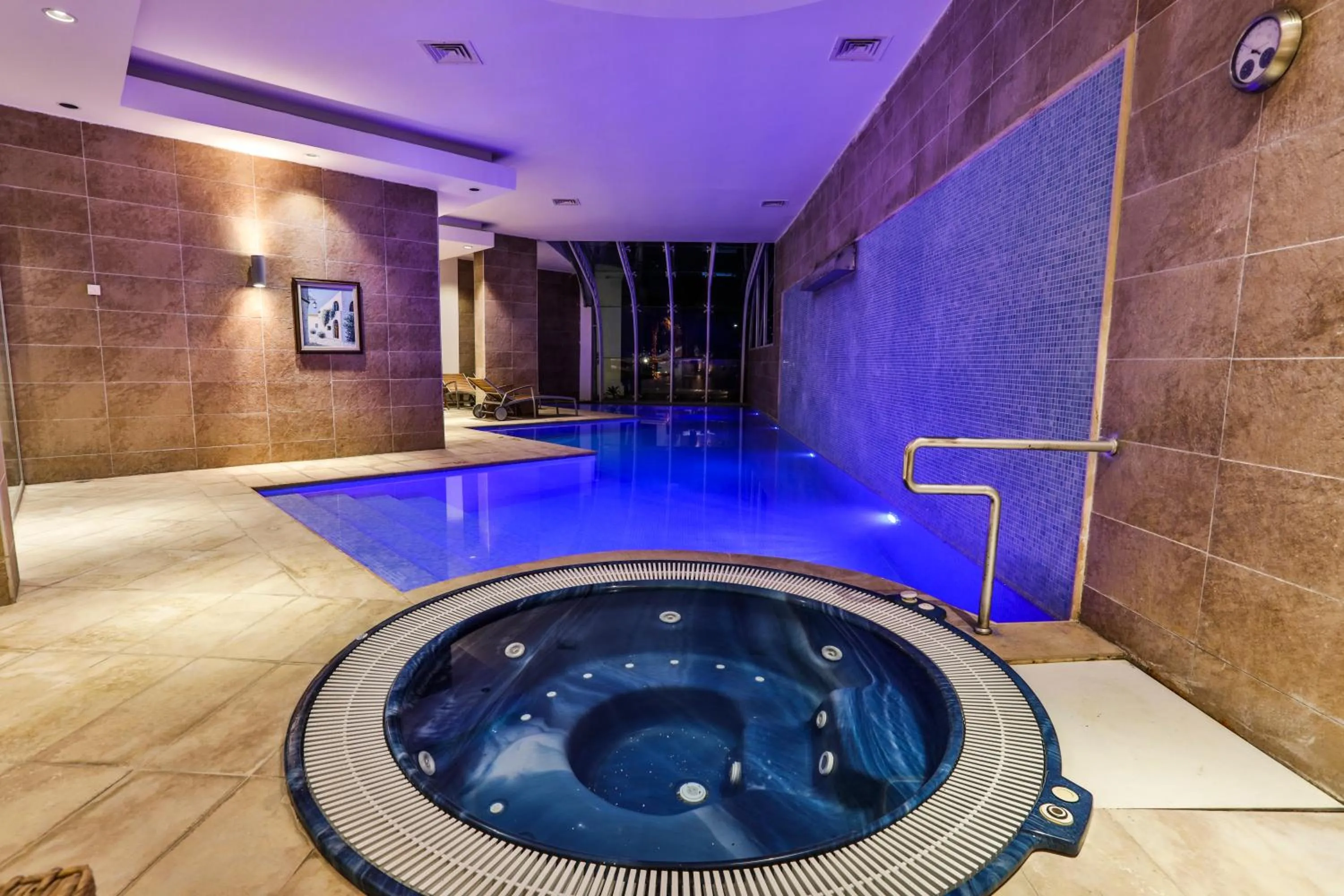 Hot Tub in Hotel Vita Bella Resort & Spa