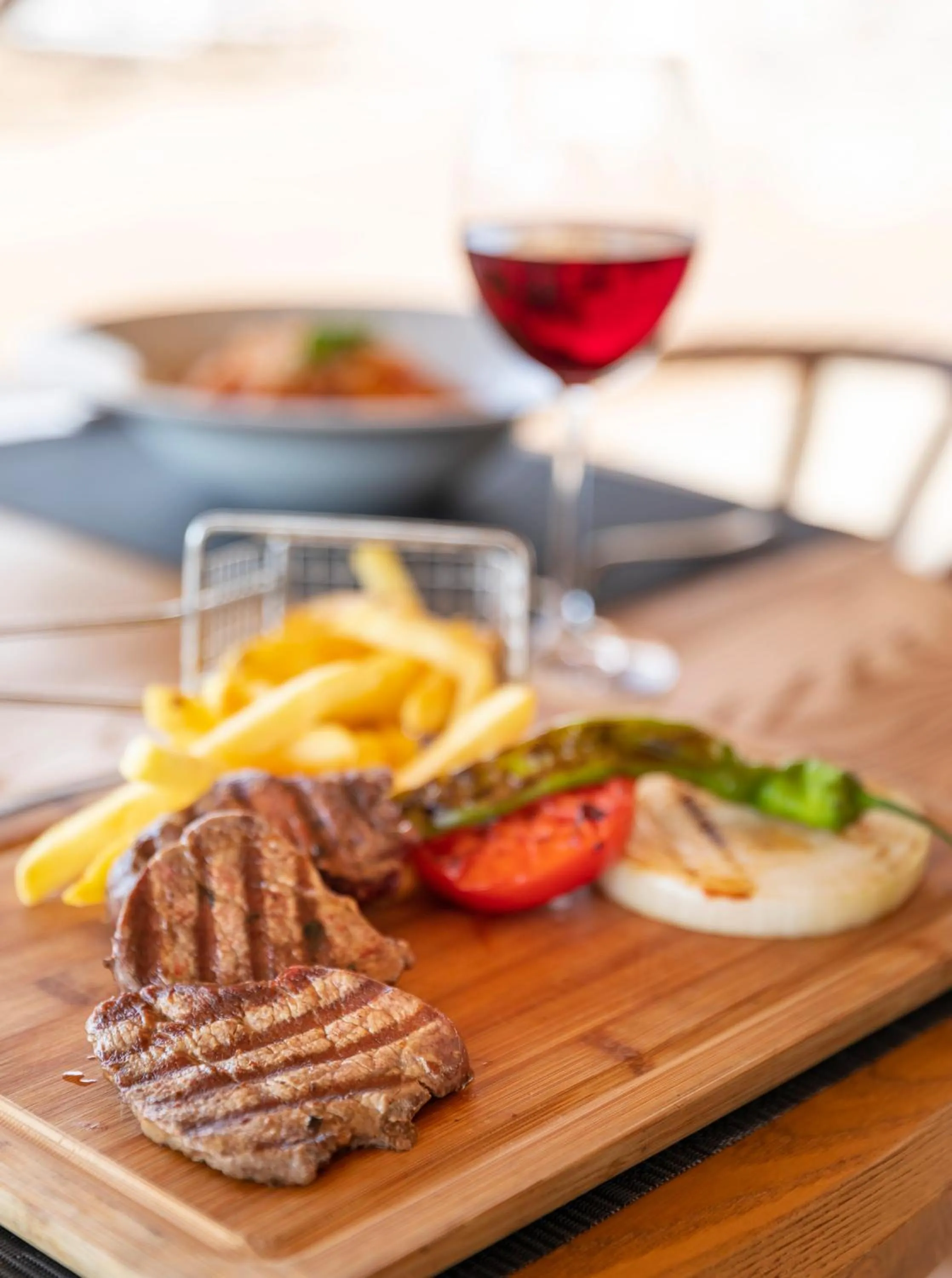 Food and drinks in Hotel Vita Bella Resort & Spa