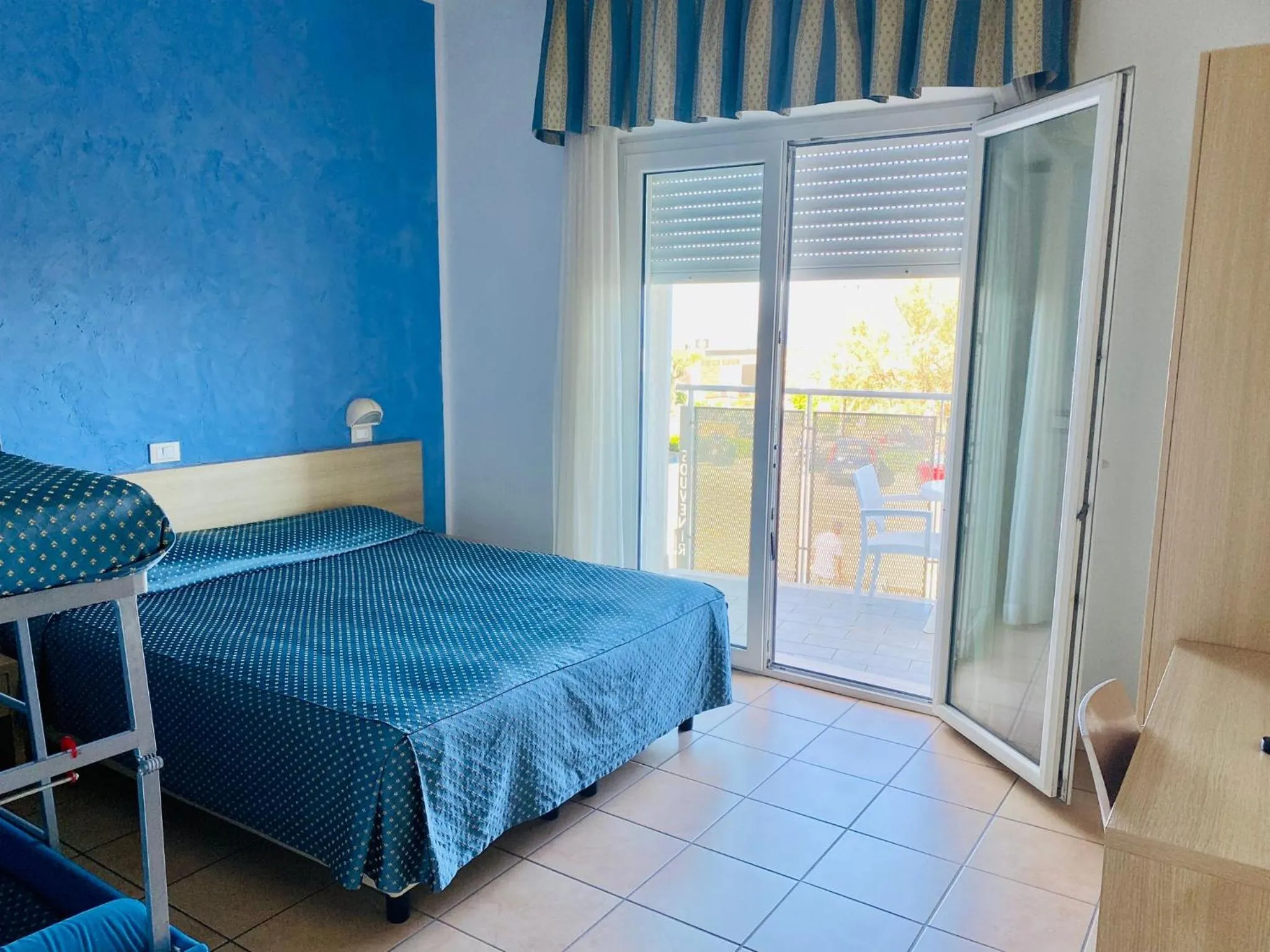 Bed in Hotel Souvenir - Koolibry Hotels