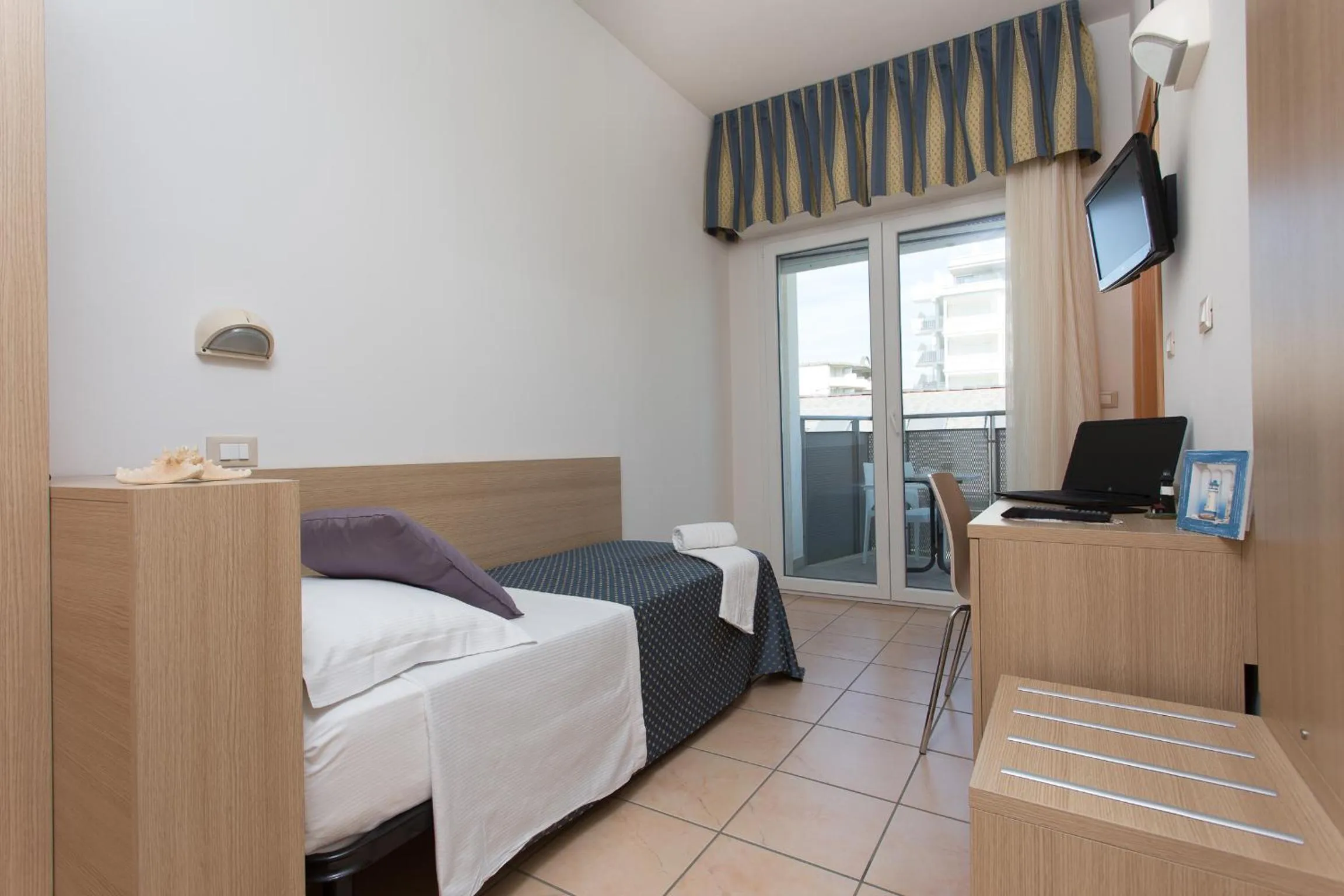 Bed in Hotel Souvenir - Koolibry Hotels