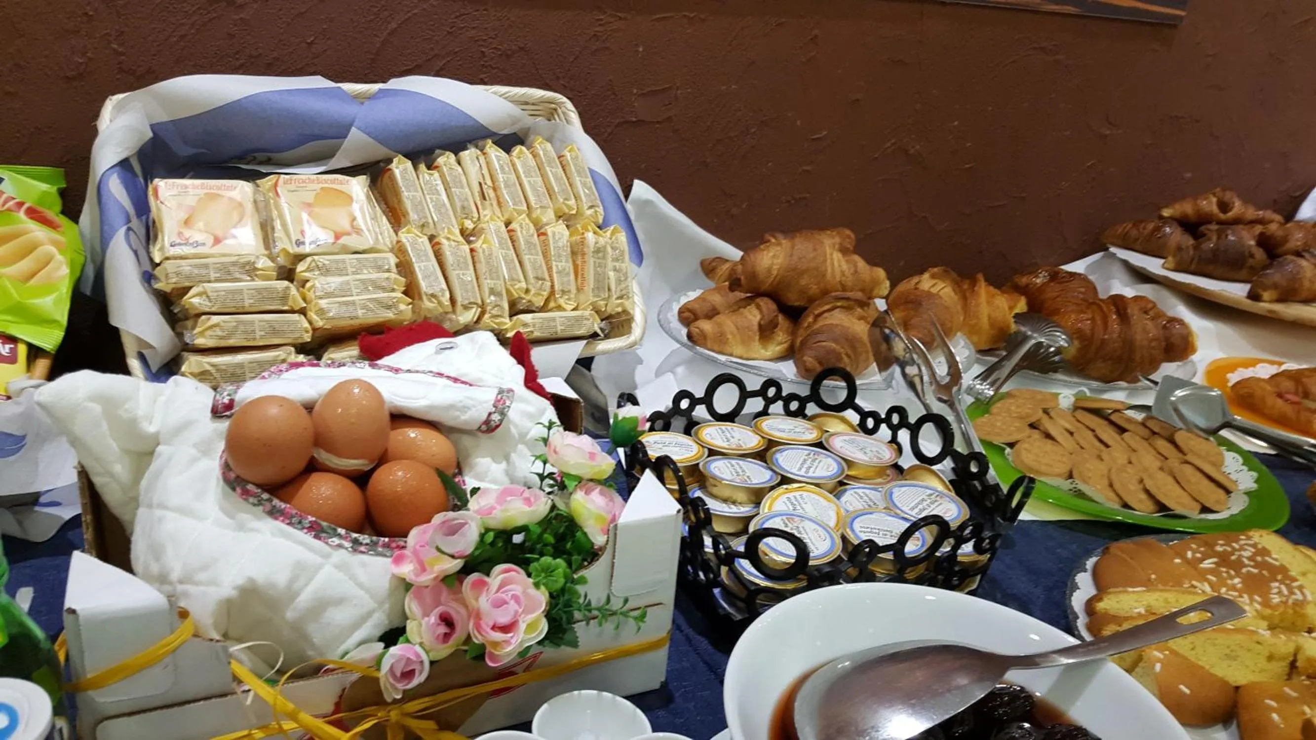 Breakfast in Hotel Souvenir - Koolibry Hotels