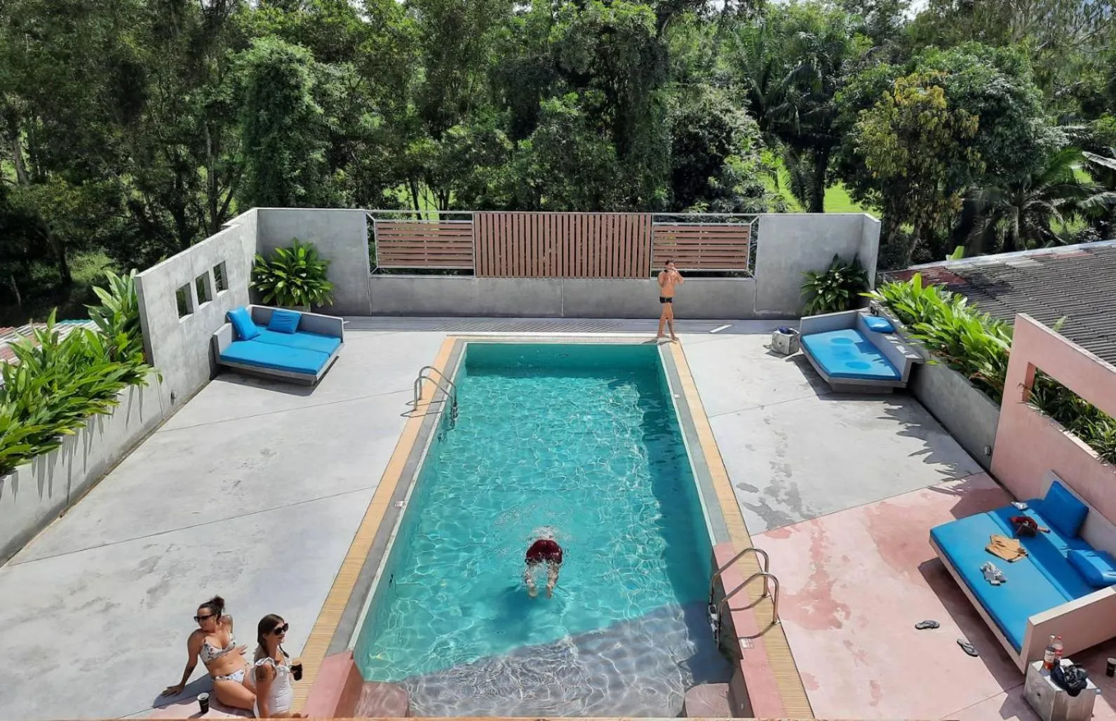  in Comet Hotel Surat Thani