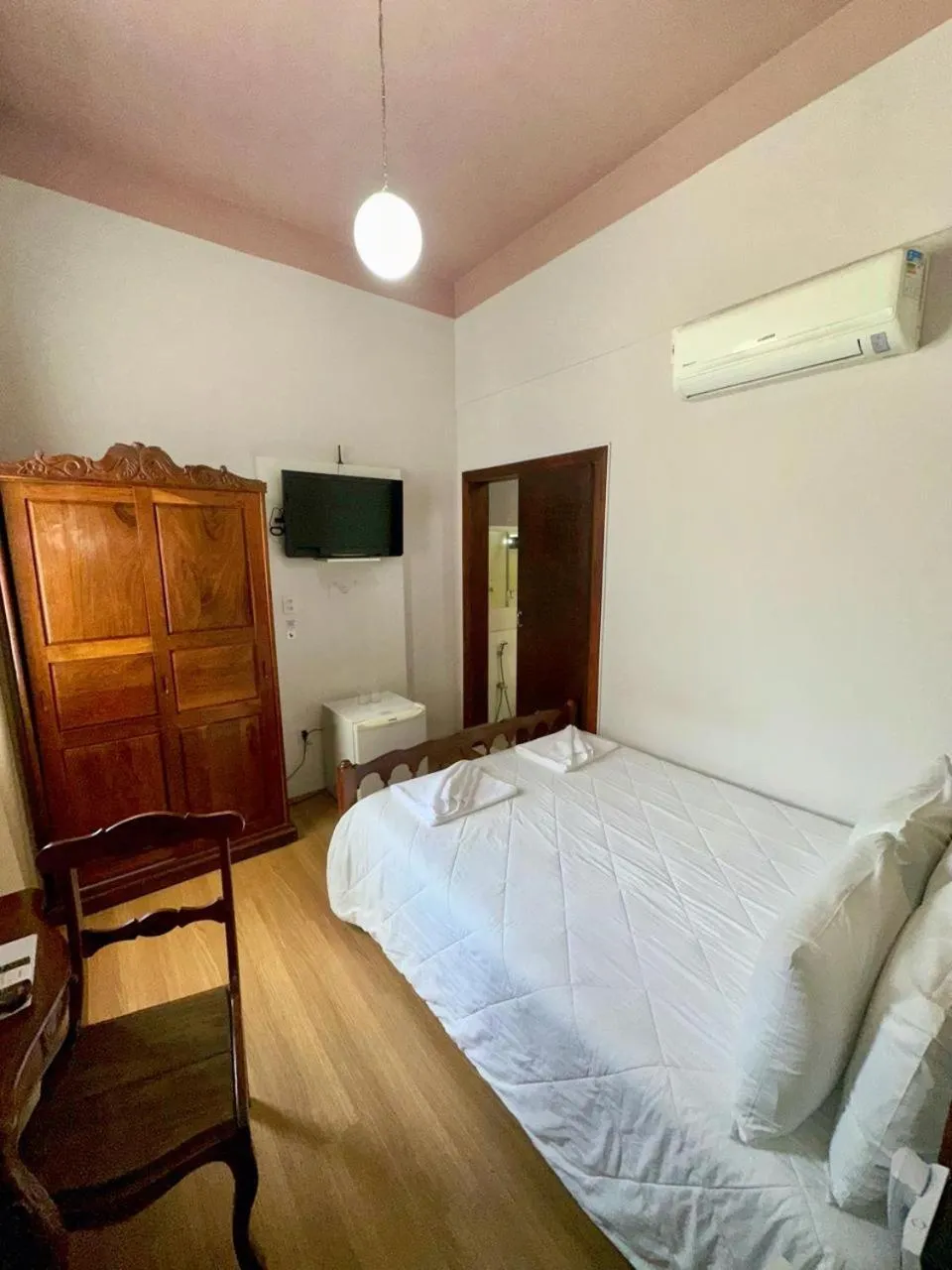 Bed in Hotel Lenheiros