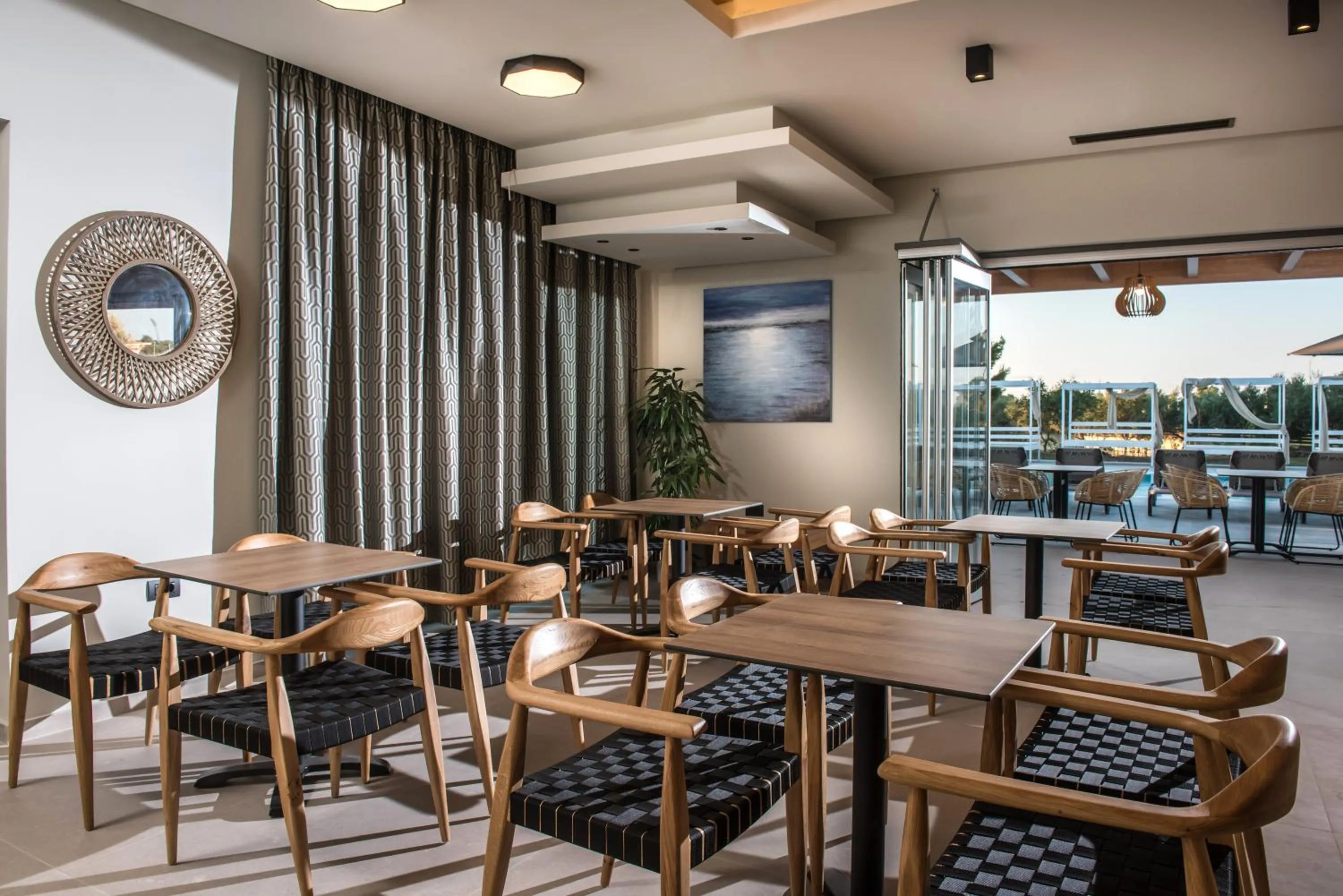 Restaurant/places to eat in Malena Hotel & Suites - Adults Only by Omilos Hotels