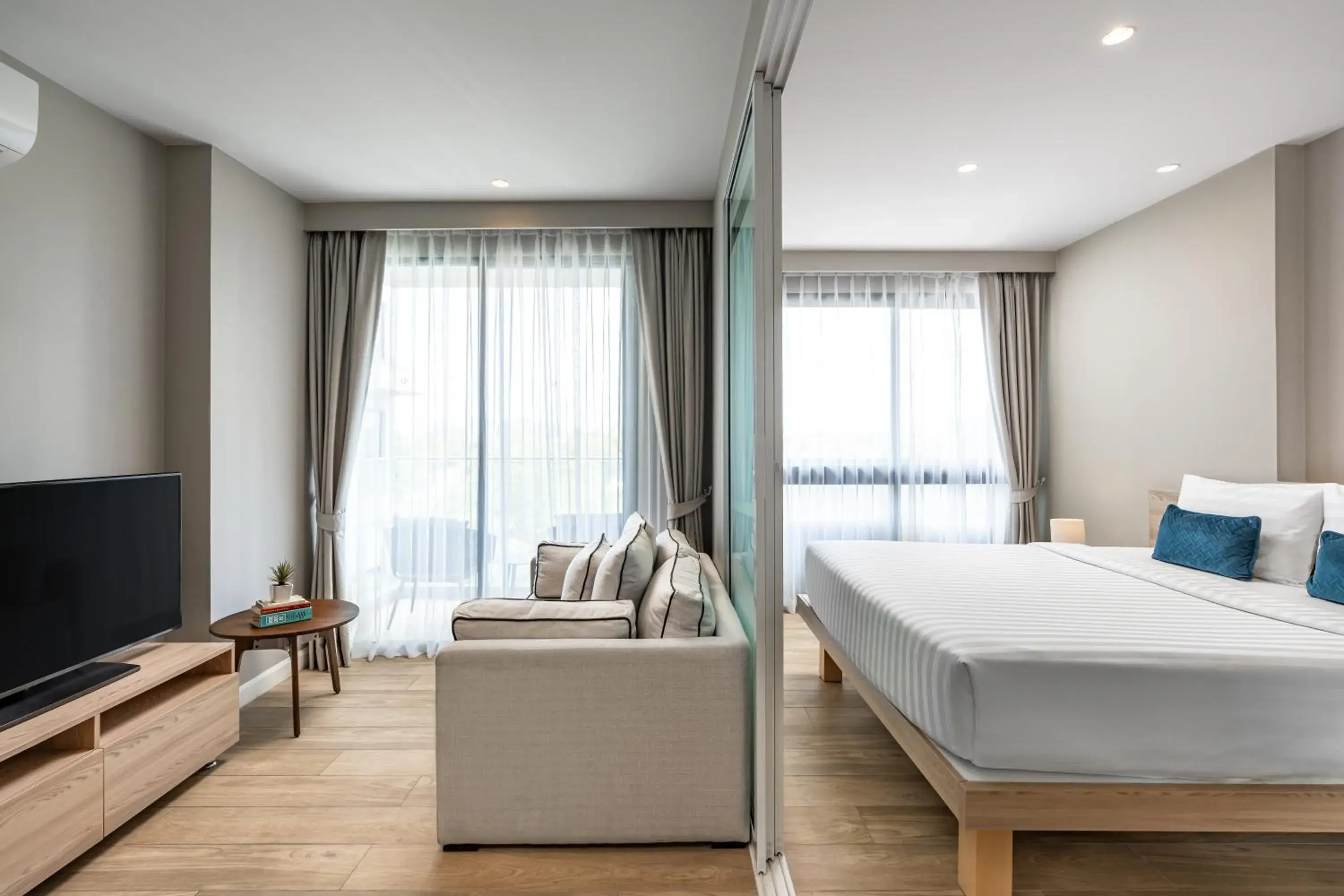 Grand Deluxe Suite Double in Diamond Resort Phuket Official Account Grand Deluxe Suite Double in Diamond Resort Phuket Official Account