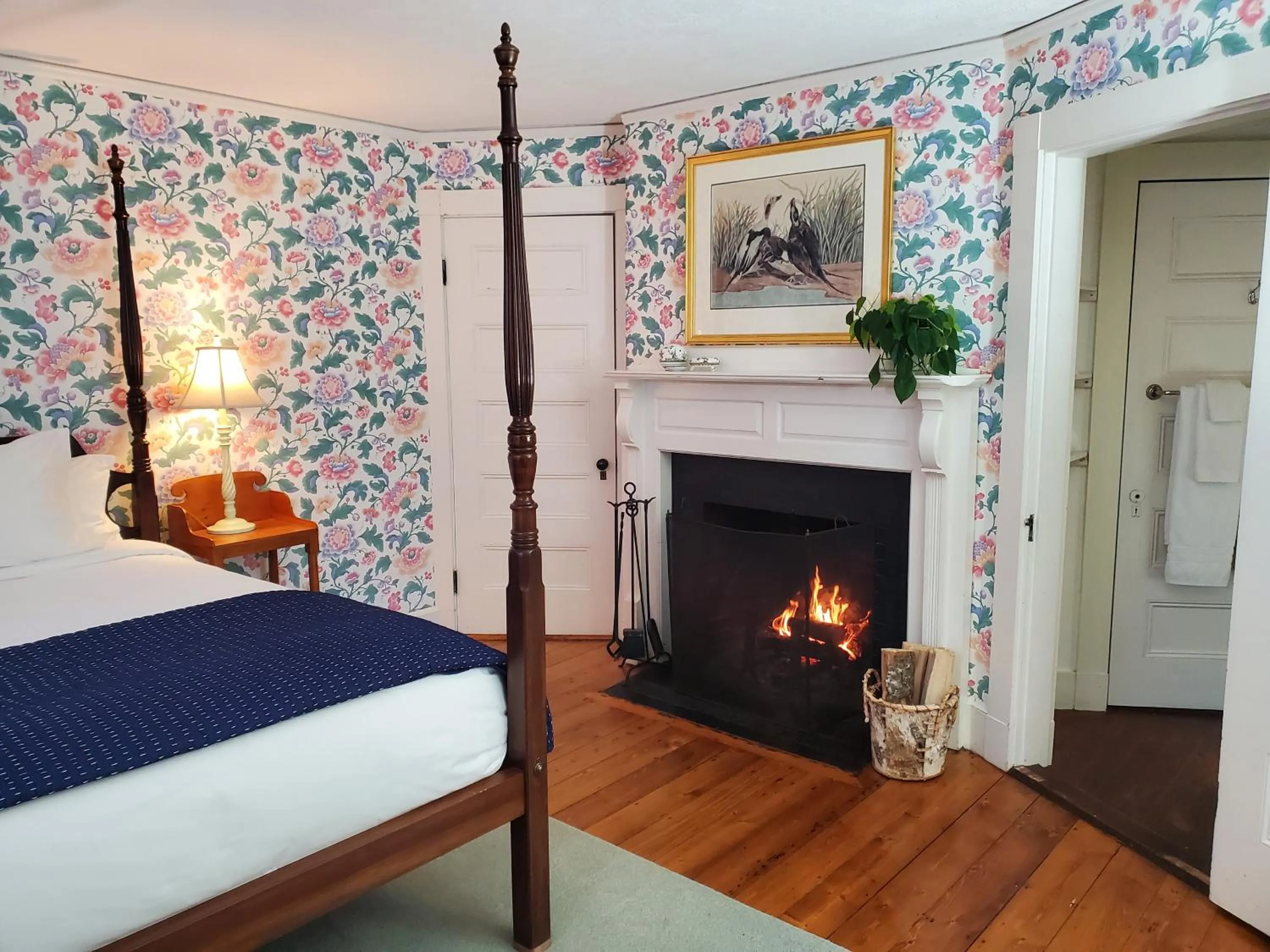 Bedroom, Bed in Harbourside Inn