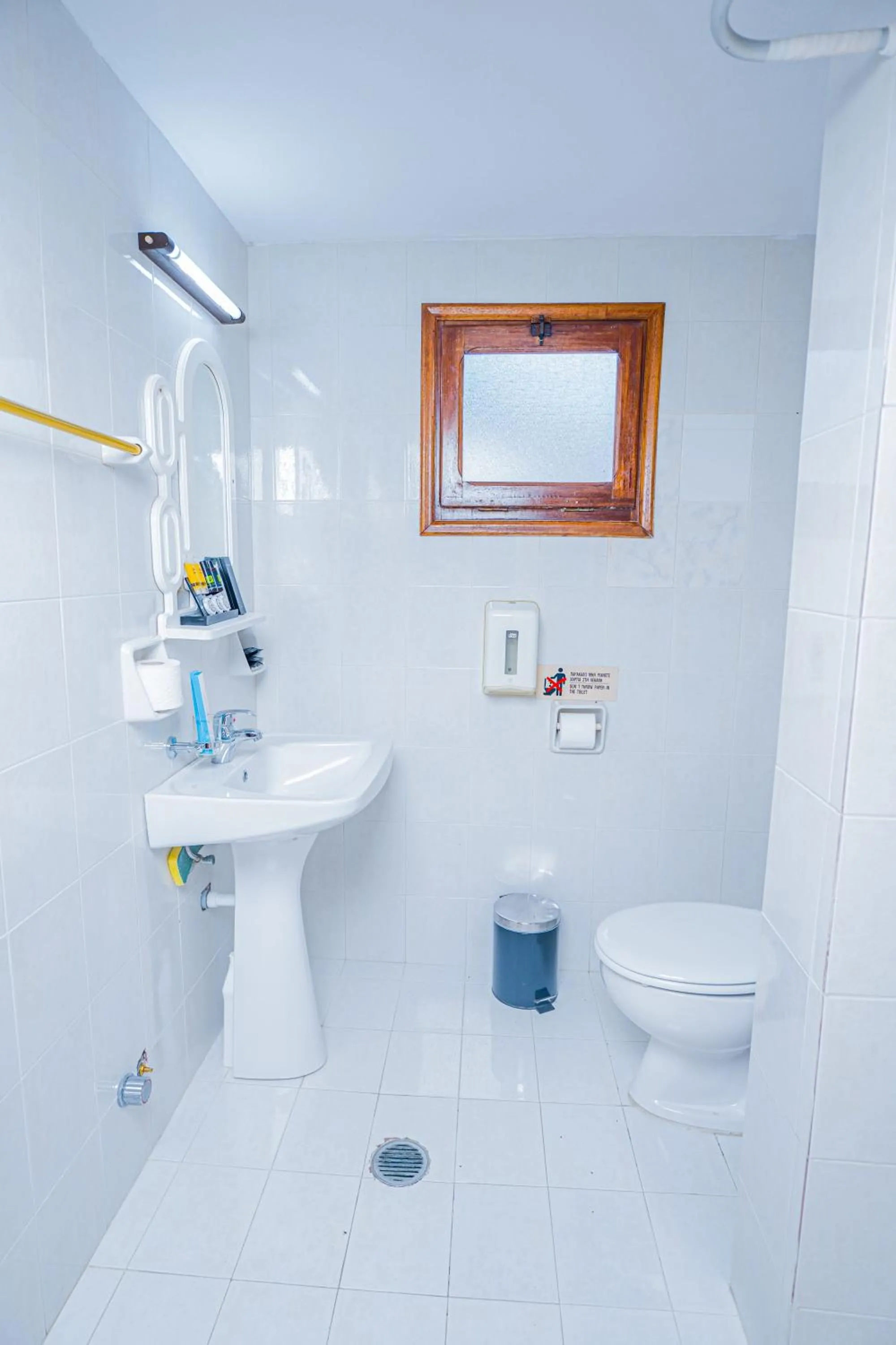 Toilet in Symi Garden Studios