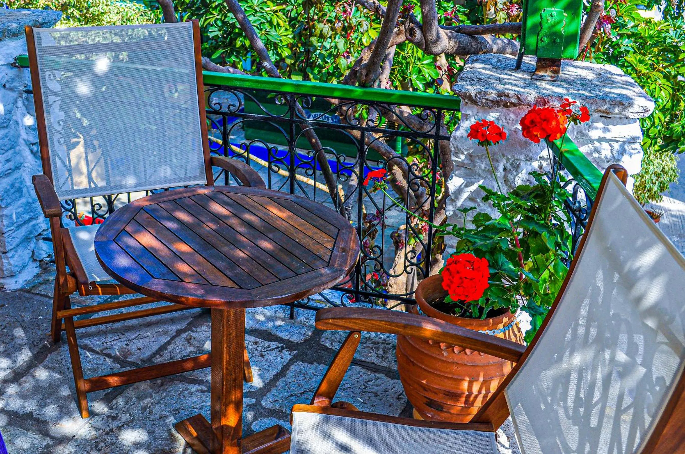 Garden in Symi Garden Studios