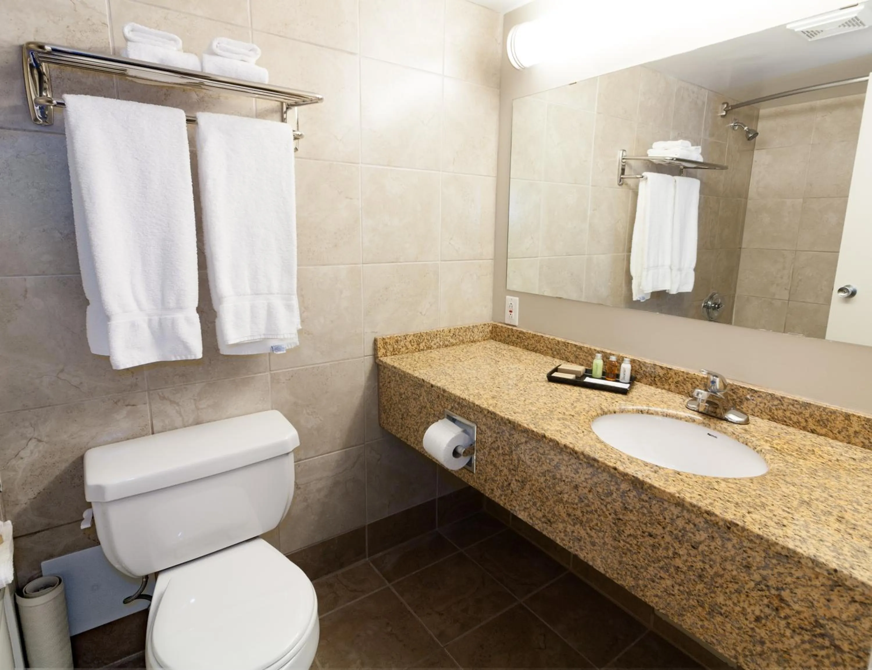 Toilet in BCMInns - Lloydminster