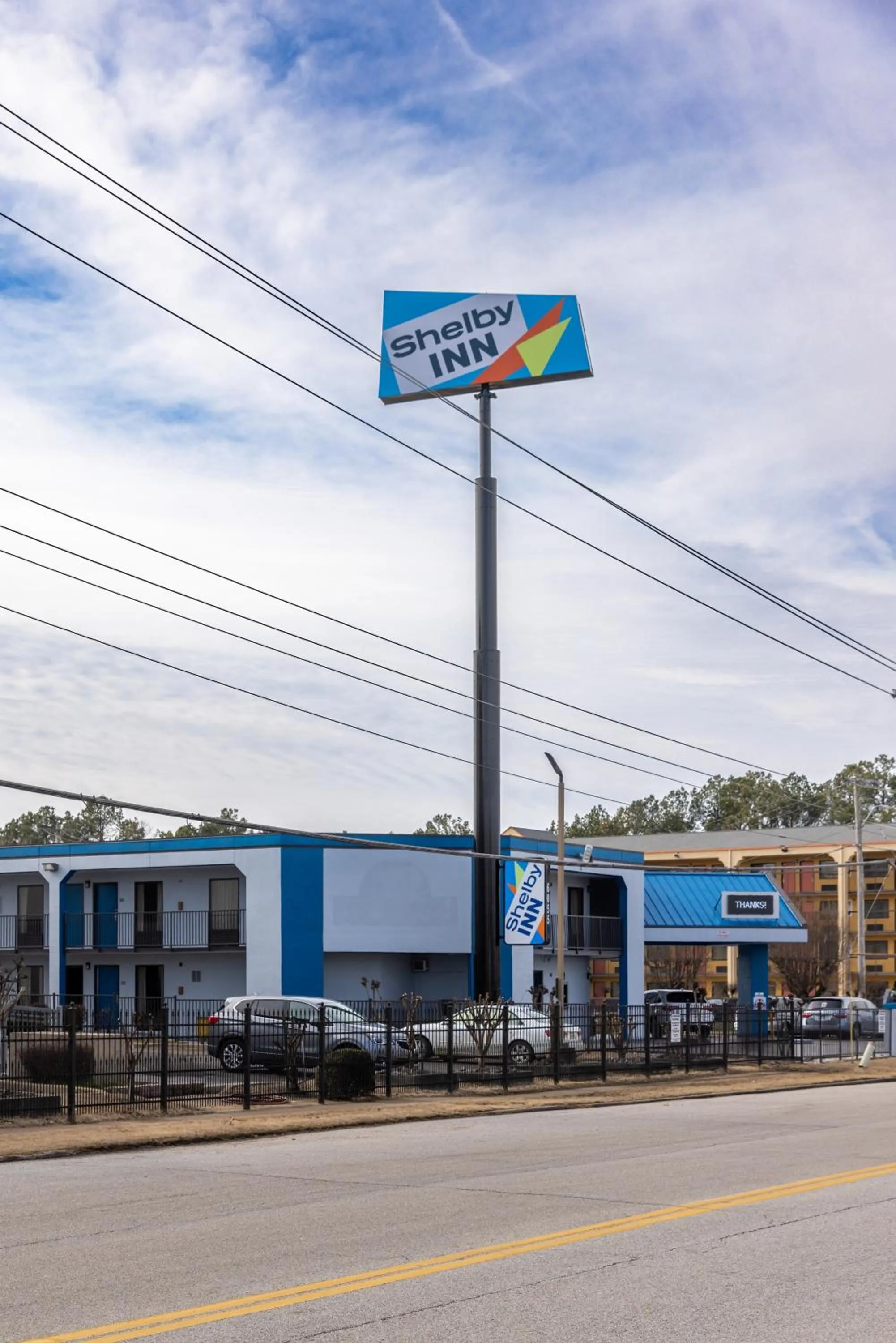 Property Building in Days Inn by Wyndham Memphis - I40 and Sycamore View