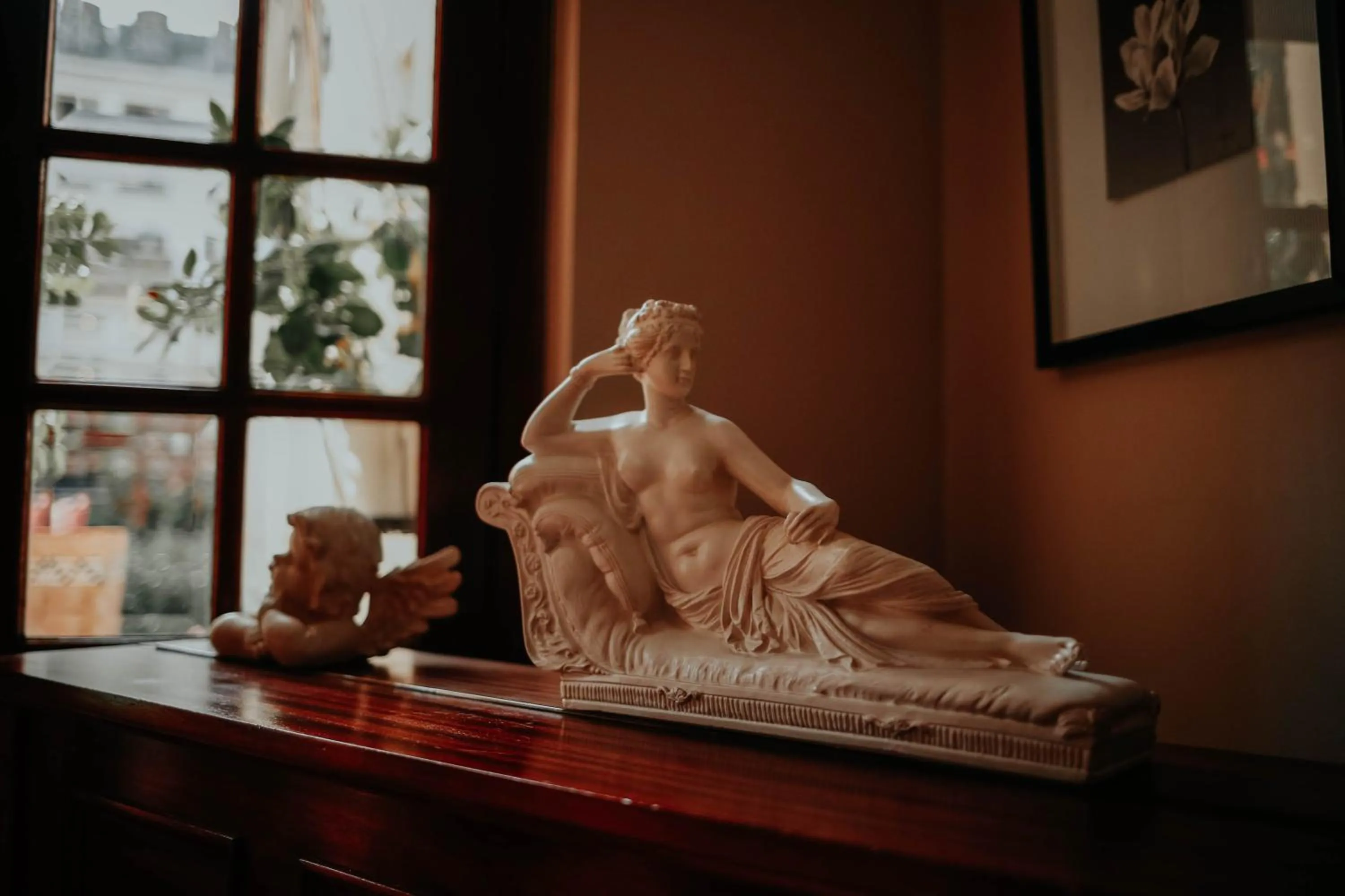 Property building in Hôtel Crystal Reims Centre