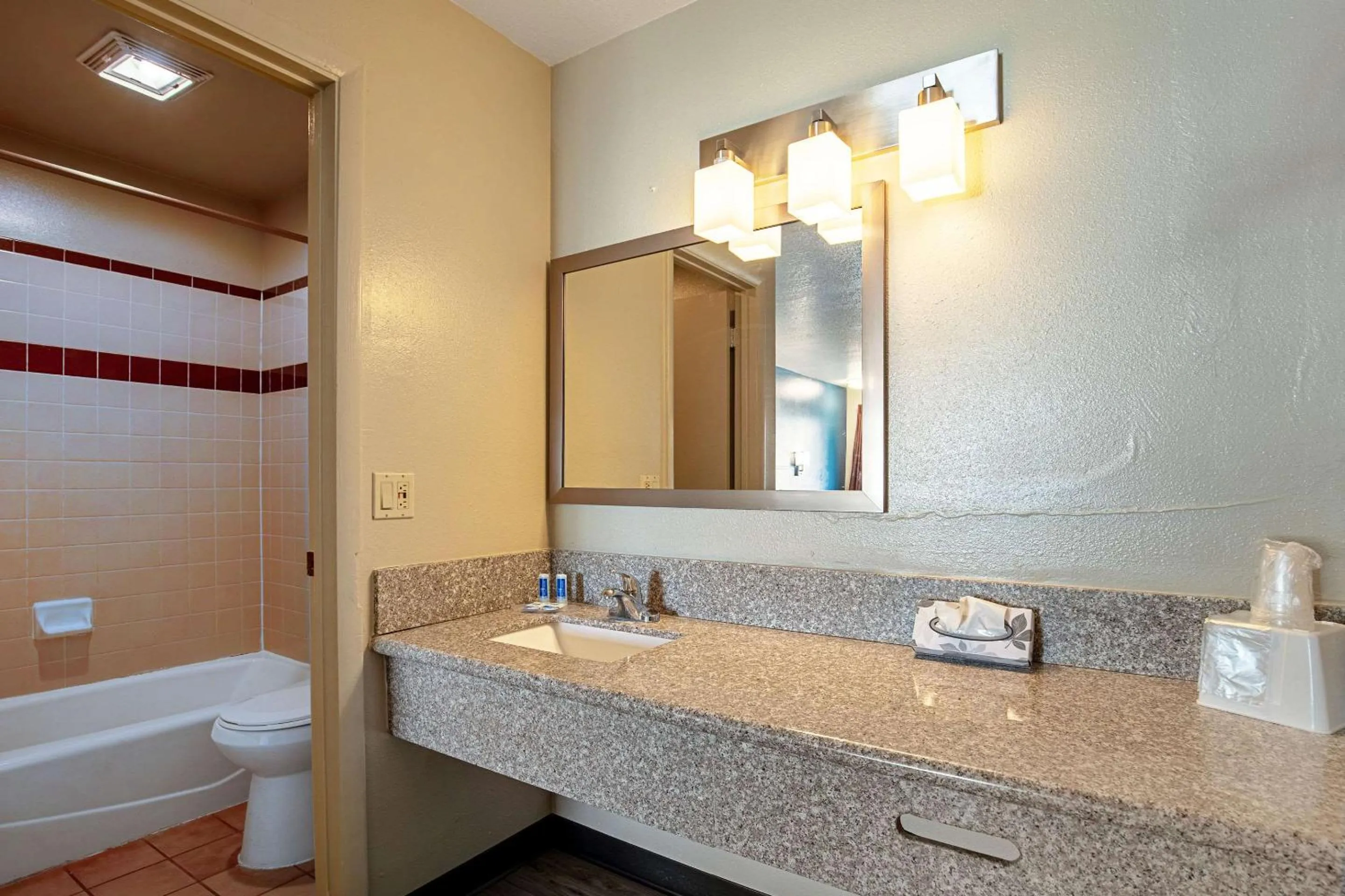 Photo of the whole room in Rodeway Inn St George North - Near Pioneer Park