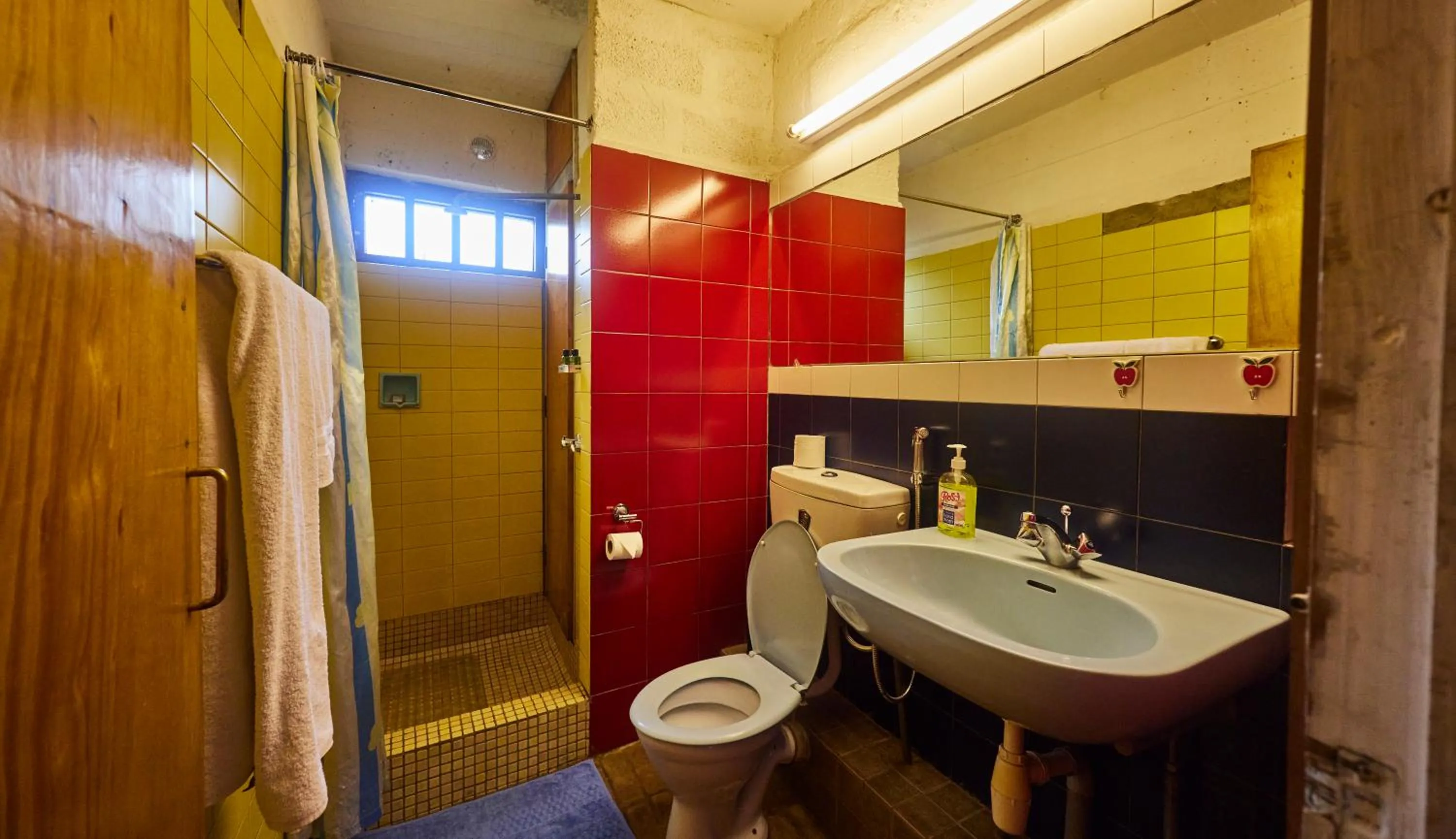 Bathroom in Villa Rock Stop Falls Gigiri