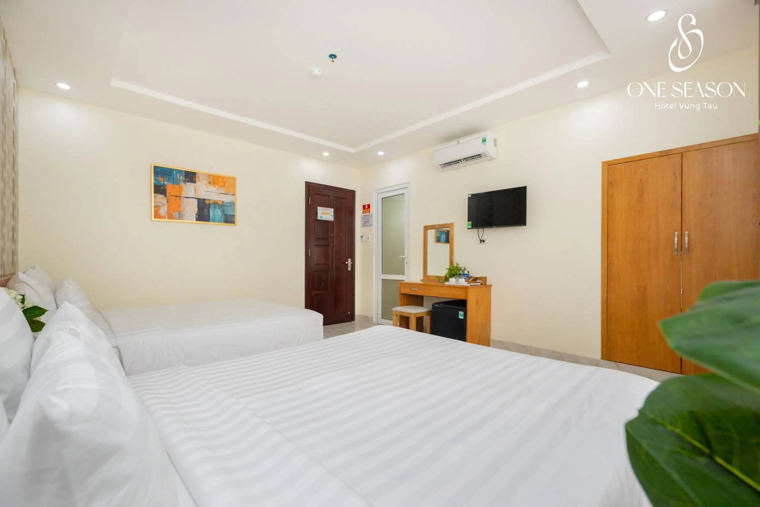 Bedroom, Bed in ONE SEASON BOUTIQUE HOTEL Vung Tau - BEACHFRONT