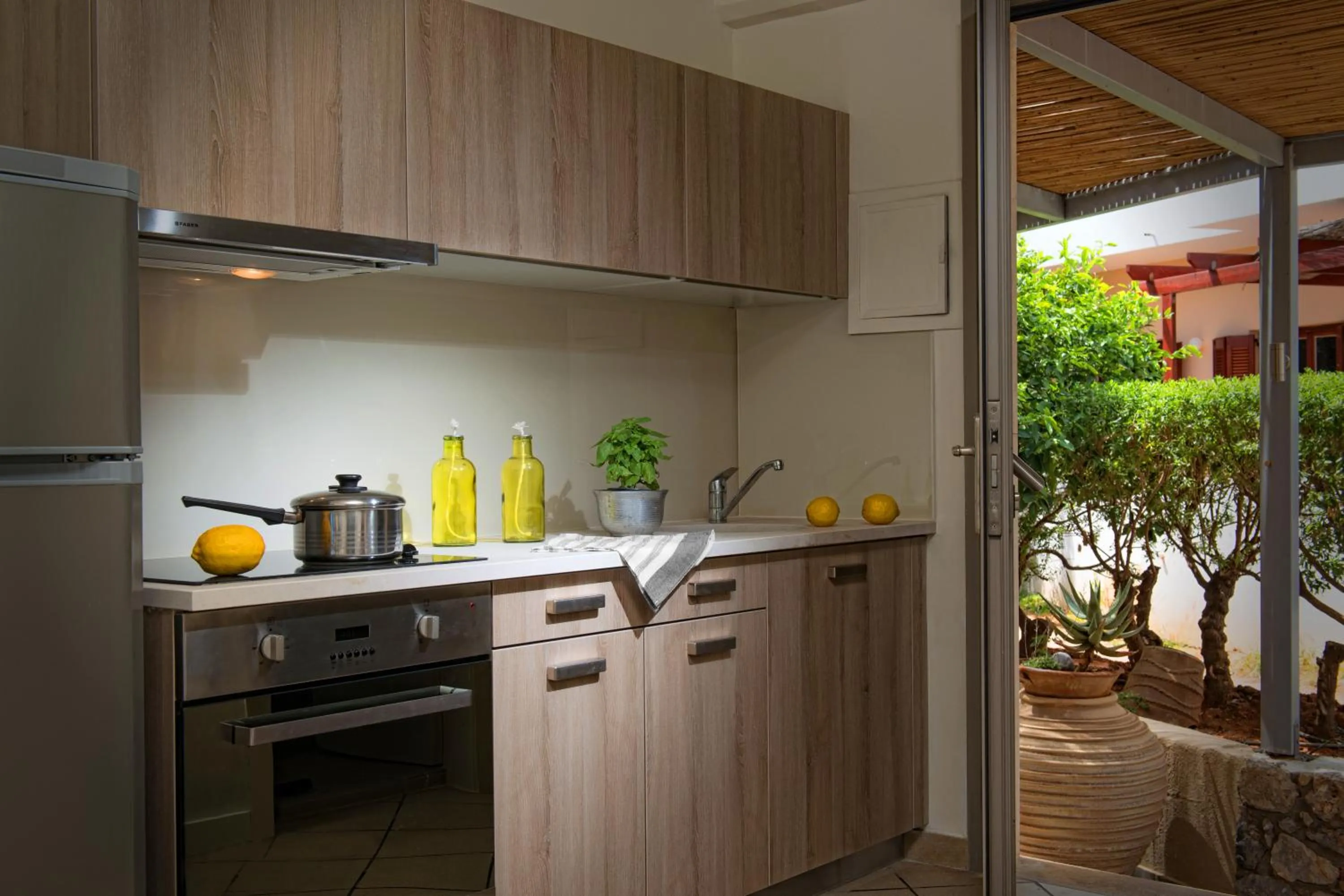 Kitchen or kitchenette in Skajado Holiday Apartments