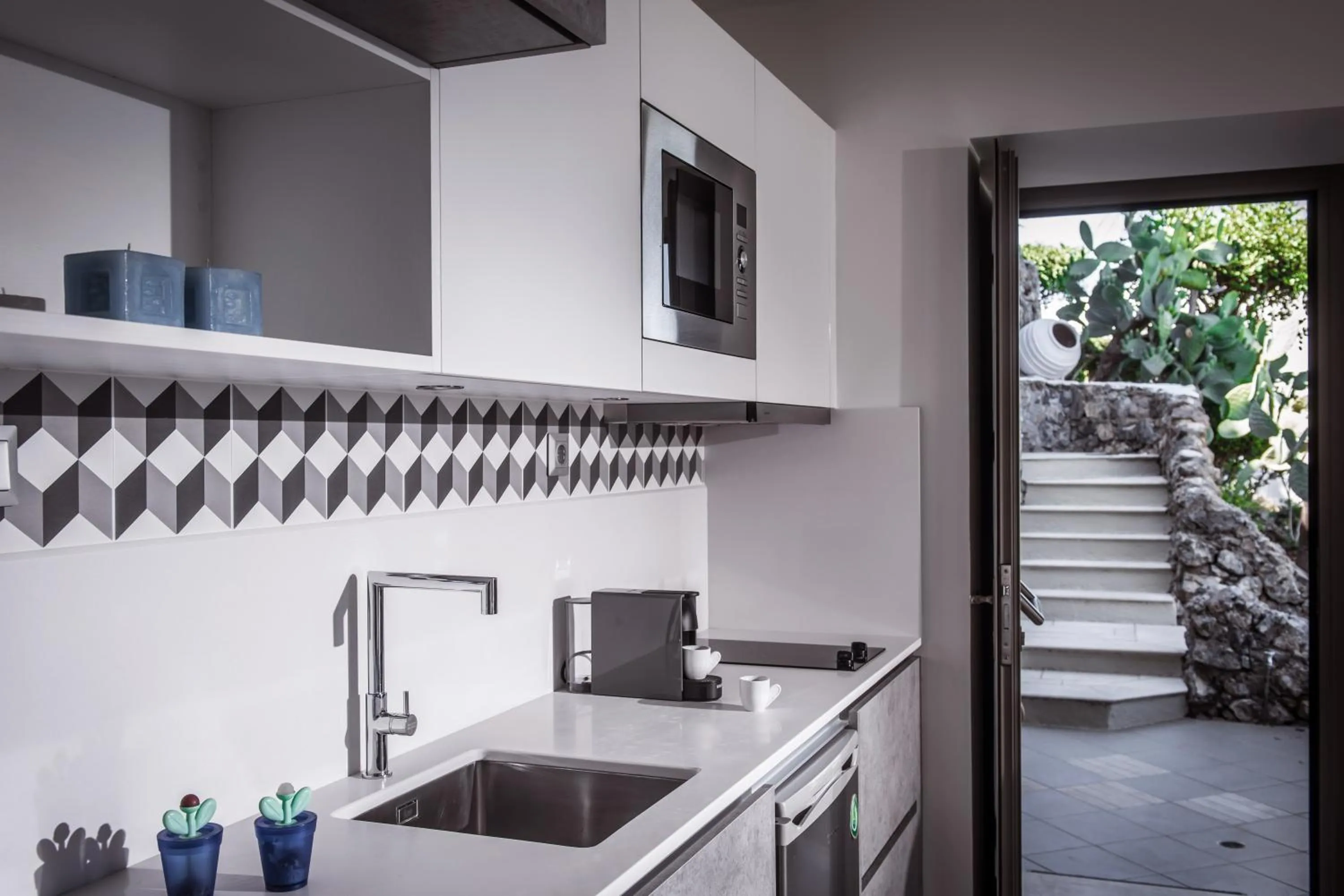 Kitchen or kitchenette in Skajado Holiday Apartments