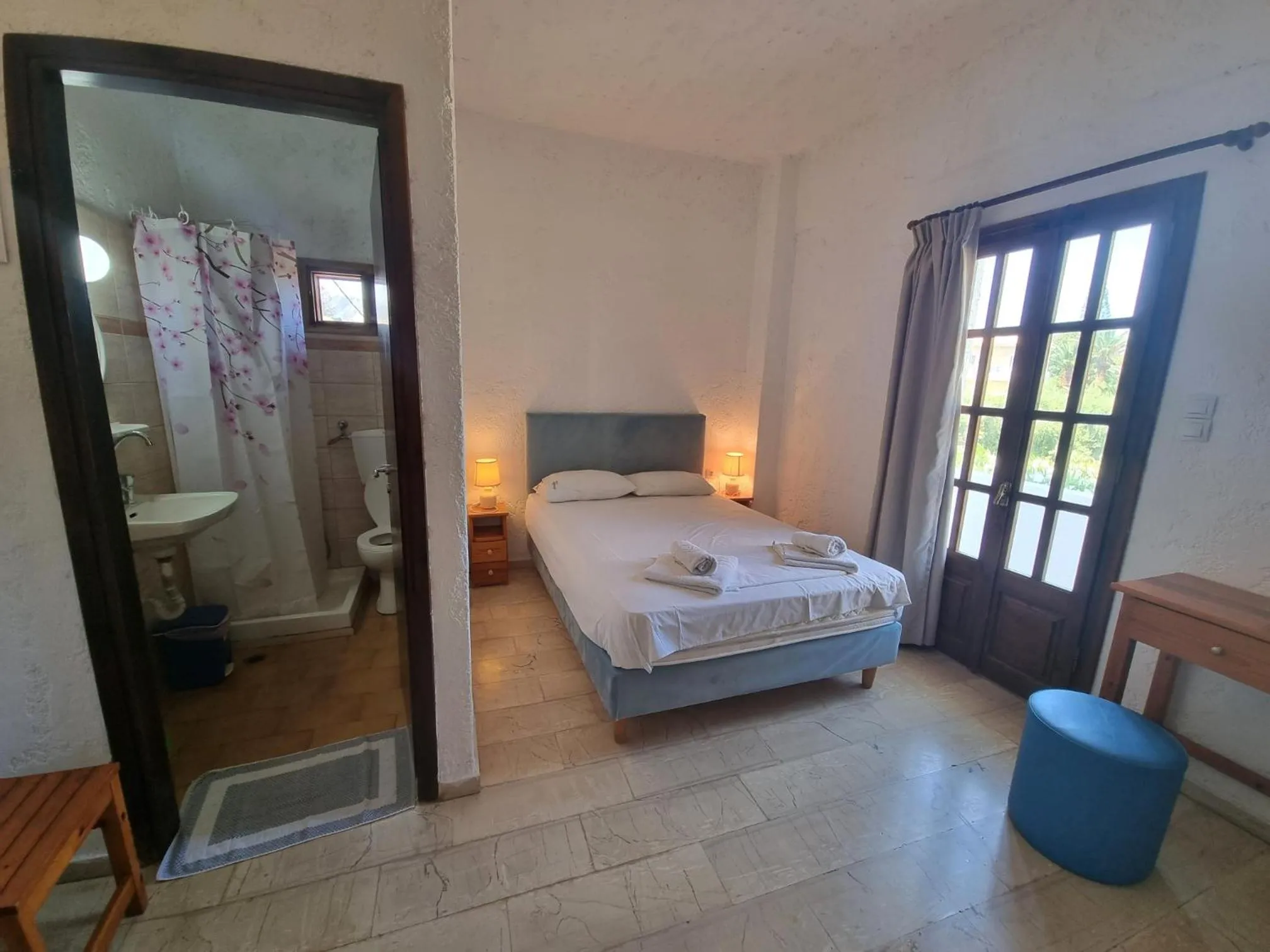 Summer, Bed in Arhodiko Hotel