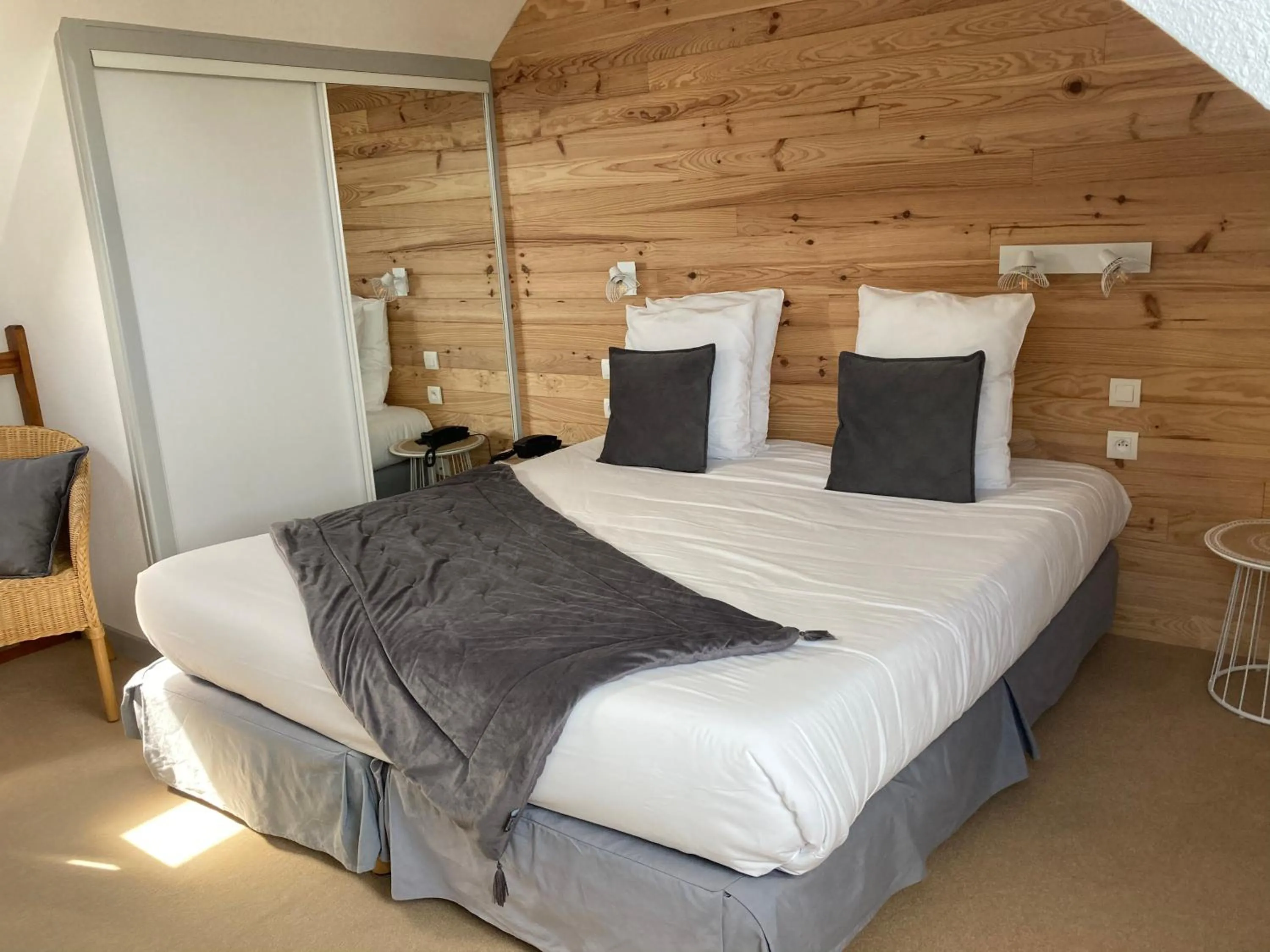 Bed in Hôtel de la Mer