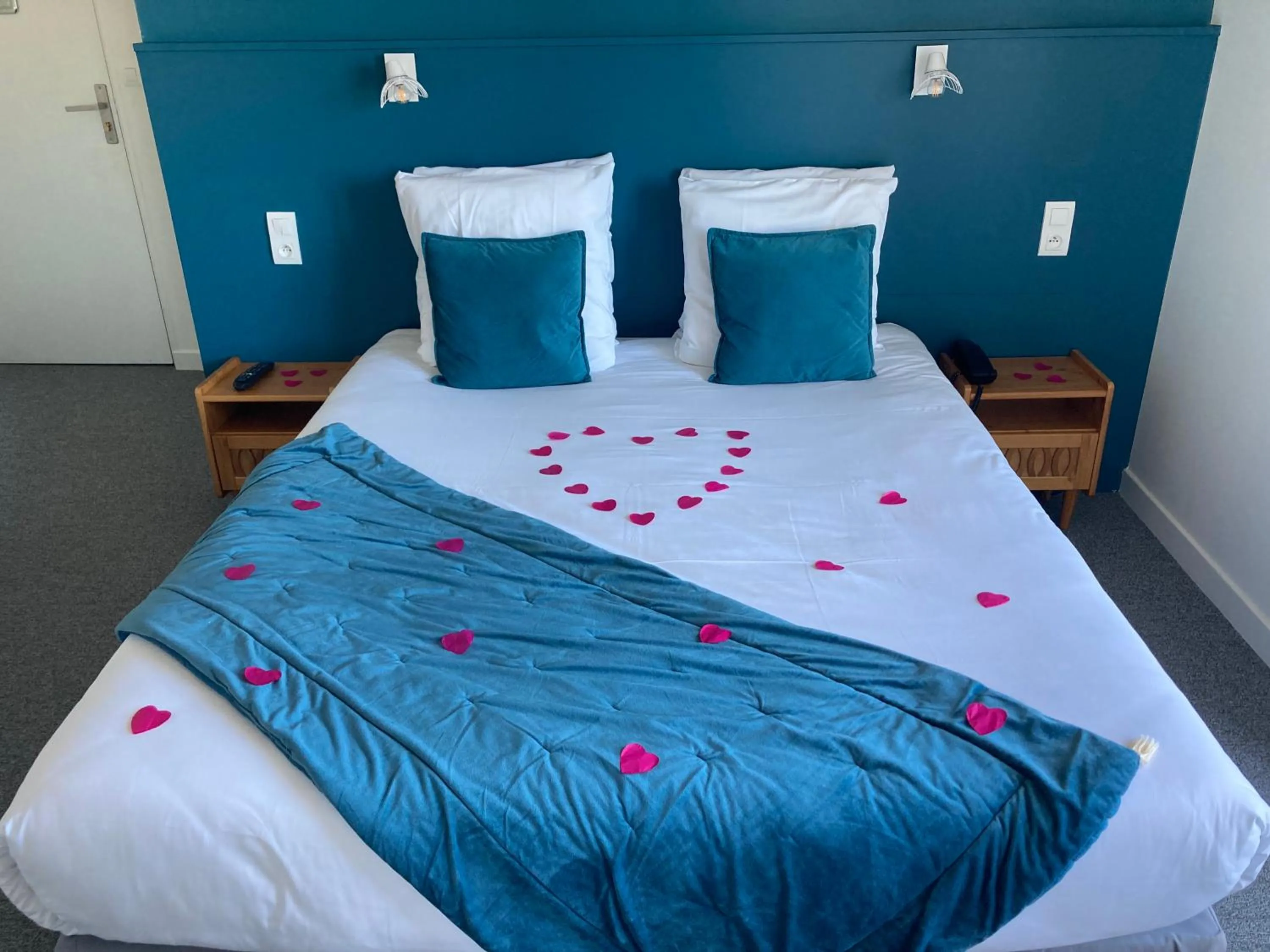 Bed in Hôtel de la Mer