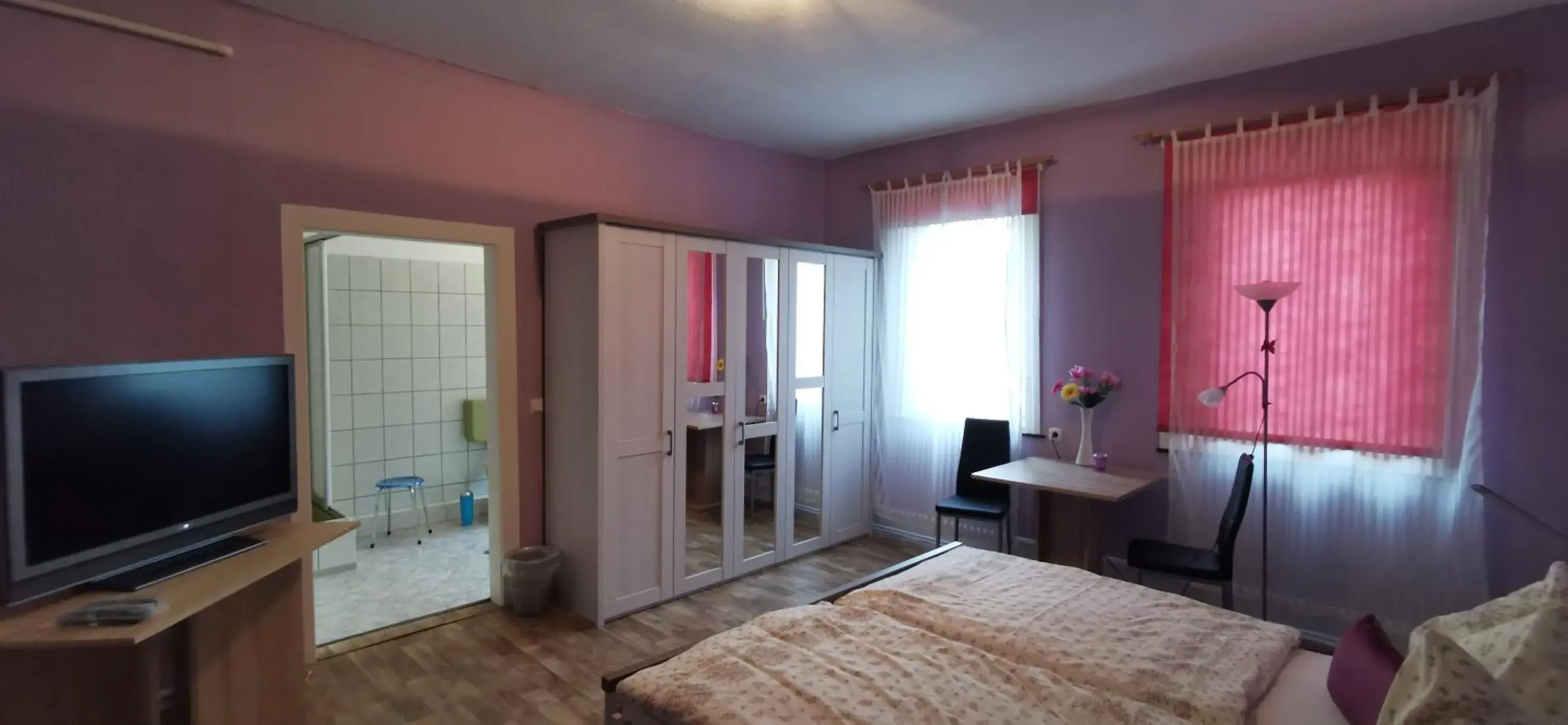 Single Room in Hotel Lindenhof L1 Single Room in Hotel Lindenhof L1