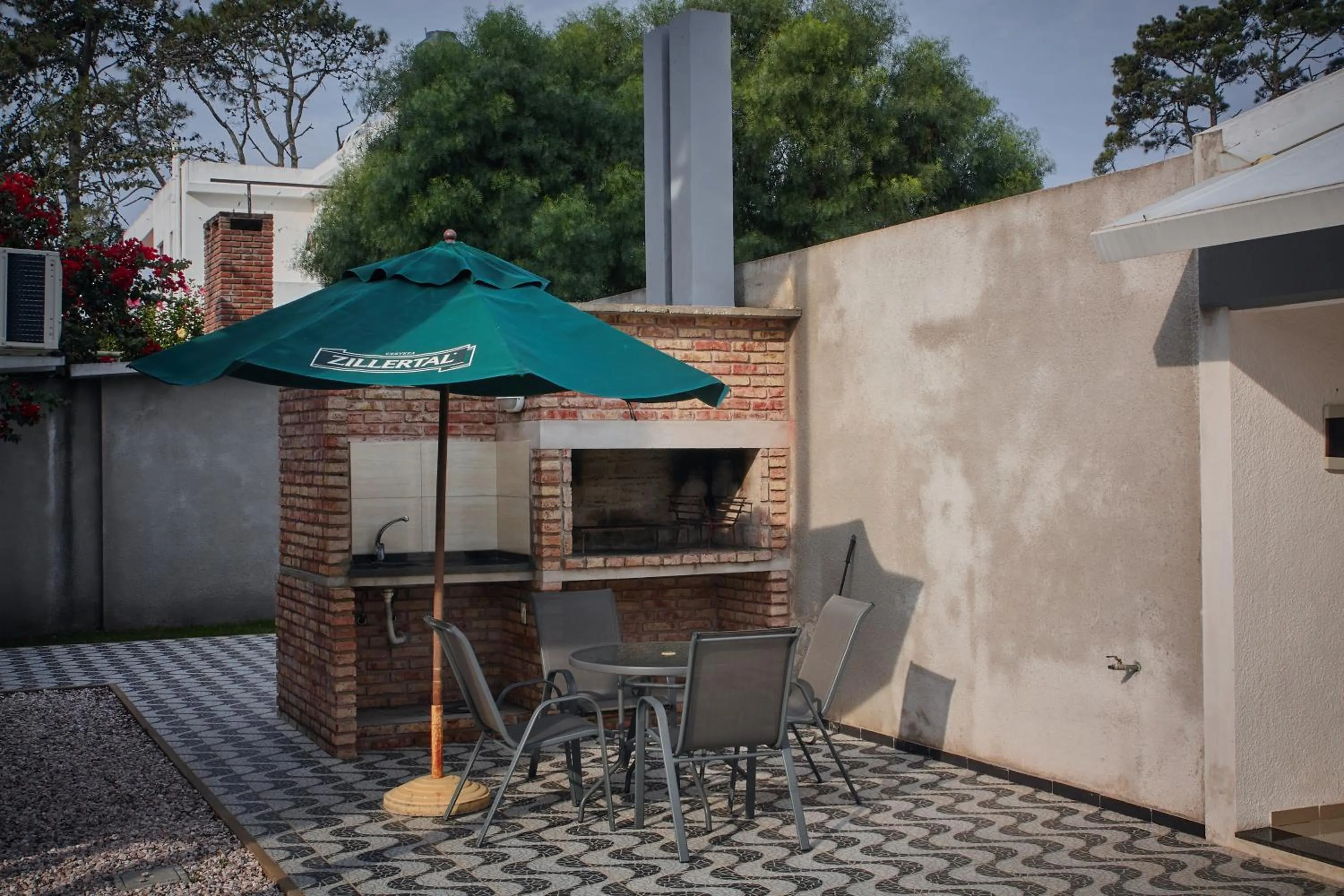 Property building in Paradise Complejo Turístico