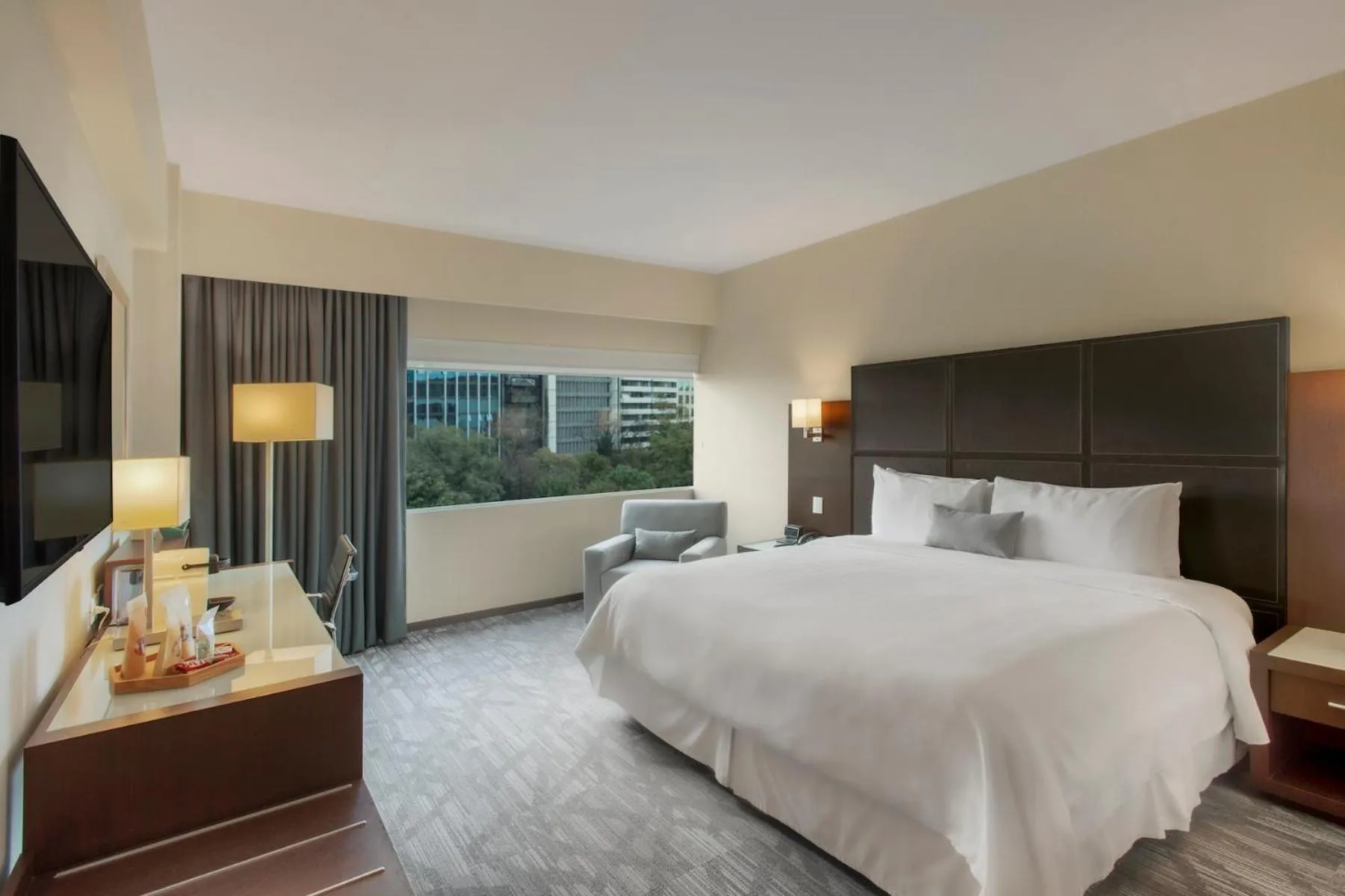 Bedroom, Bed in Hotel Novit