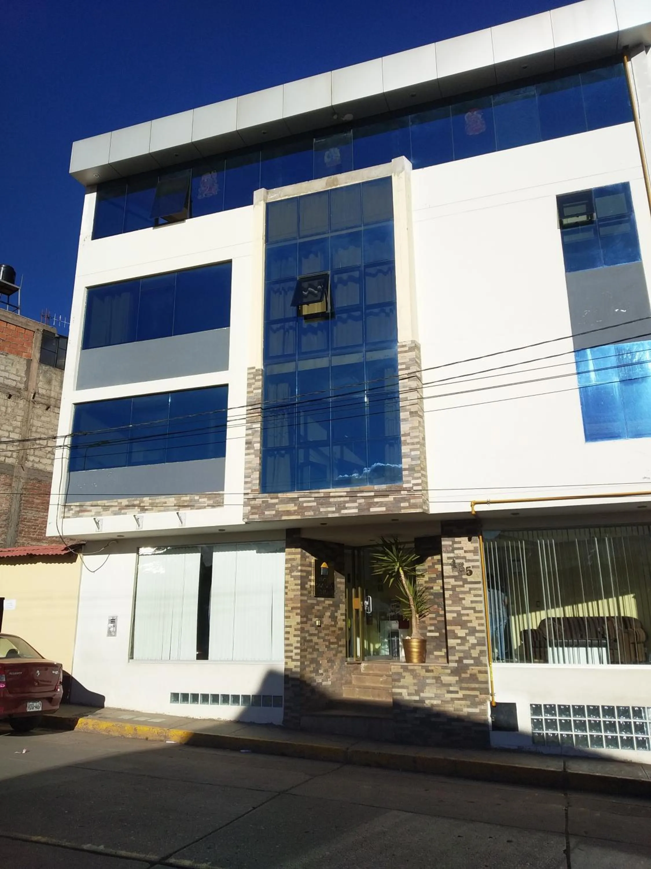 Property building in Golden Inca Hotel