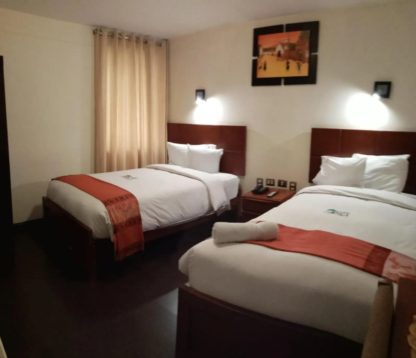 Photo of the whole room, Bed in Golden Inca Hotel