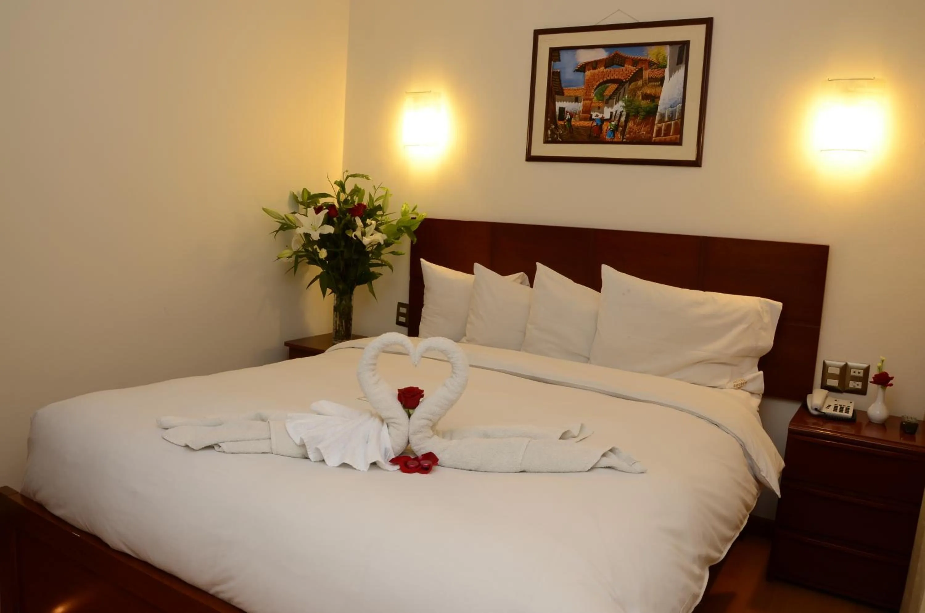 Bed in Golden Inca Hotel