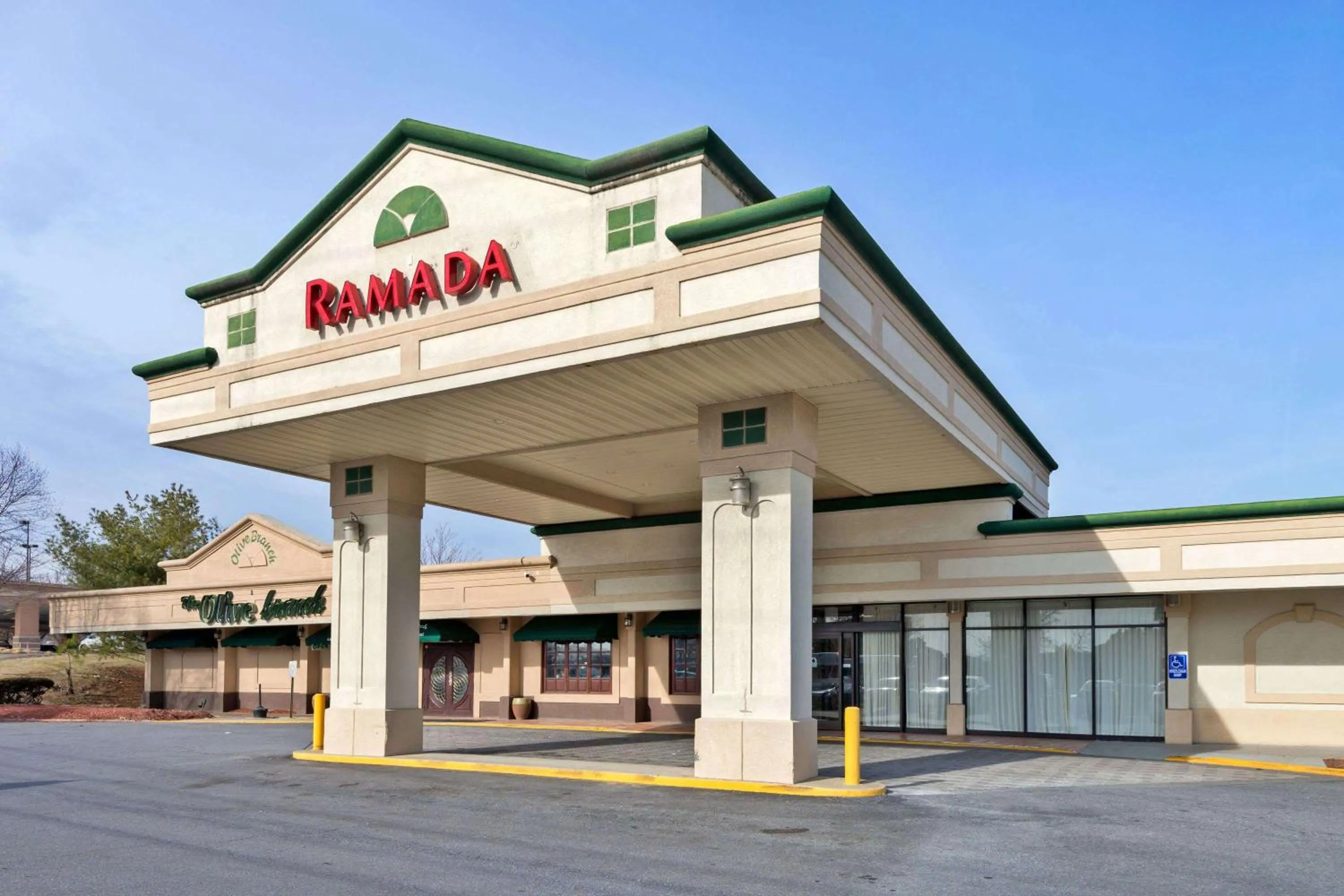 Property building in Ramada by Wyndham Pikesville/Baltimore North