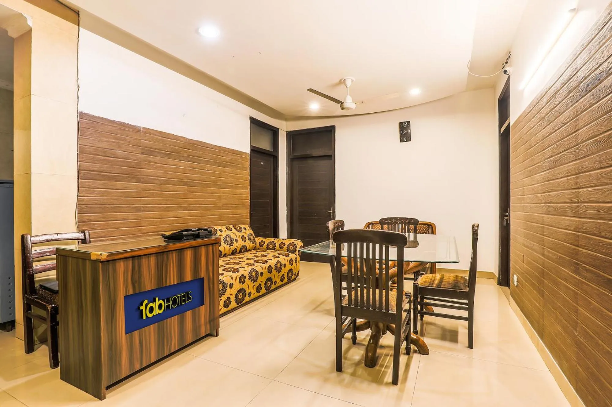 Lobby or reception in Via Hemkunt Mansion