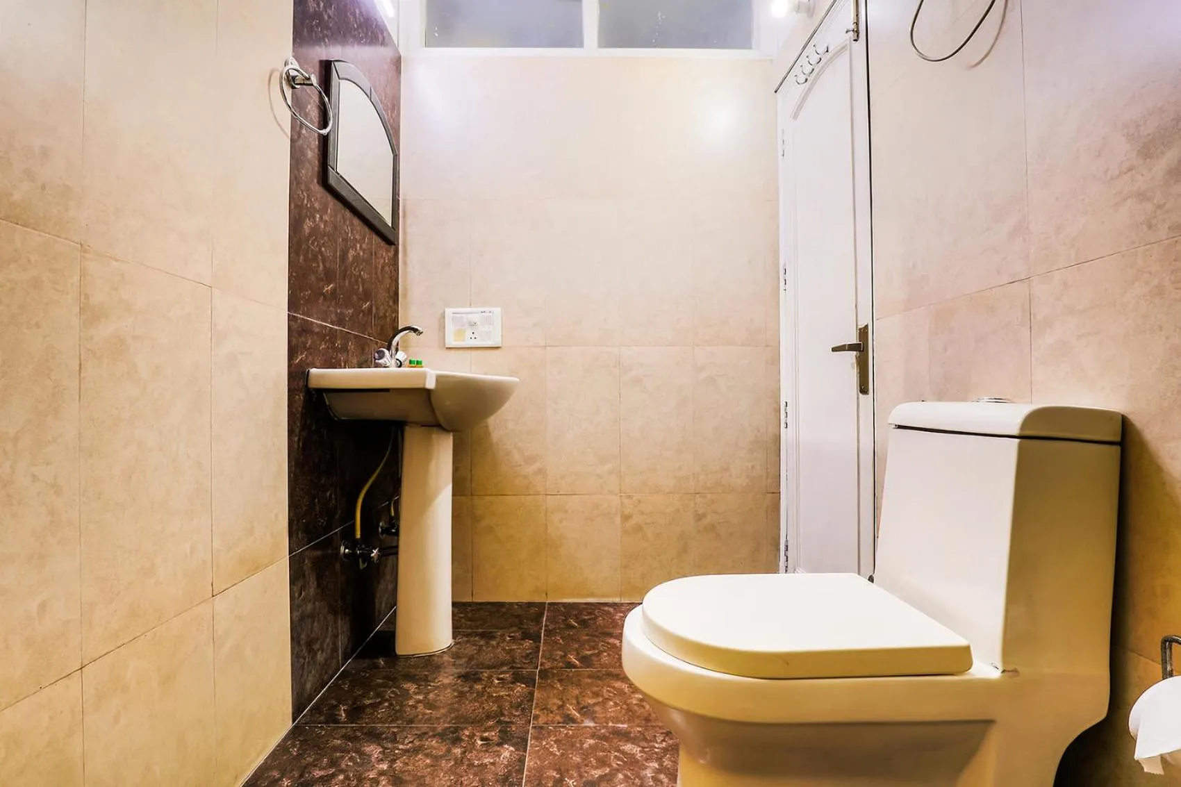 Toilet in Via Hemkunt Mansion