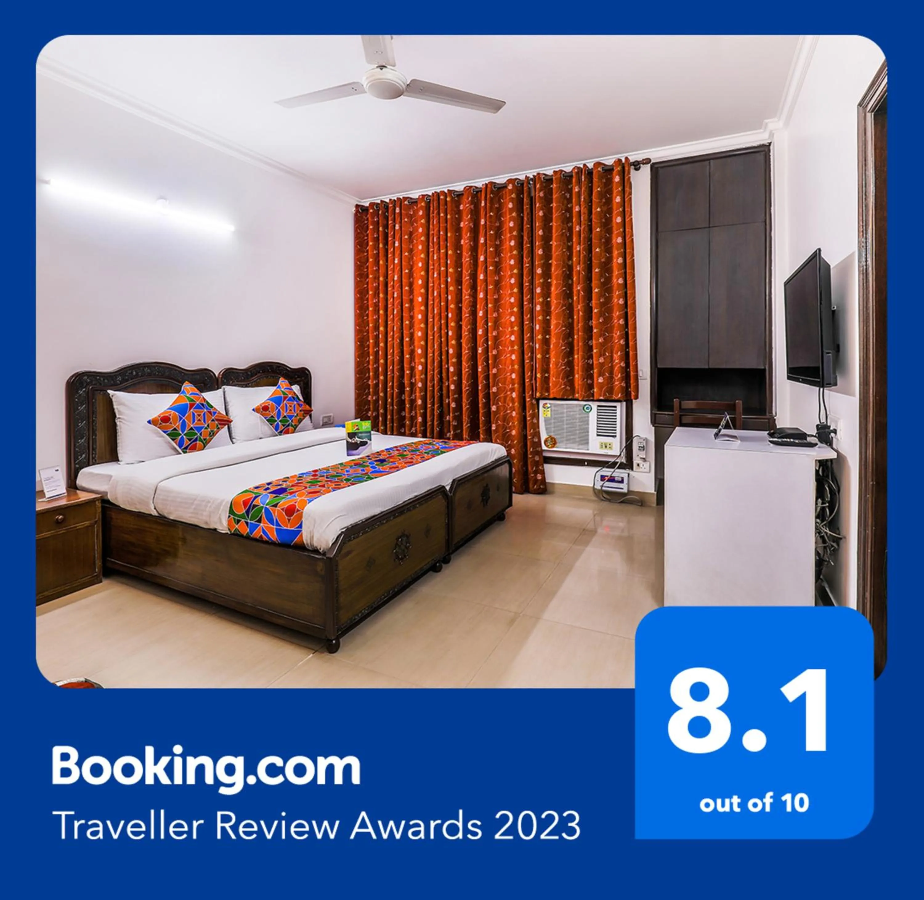 Living room, Bed in Via Hemkunt Mansion