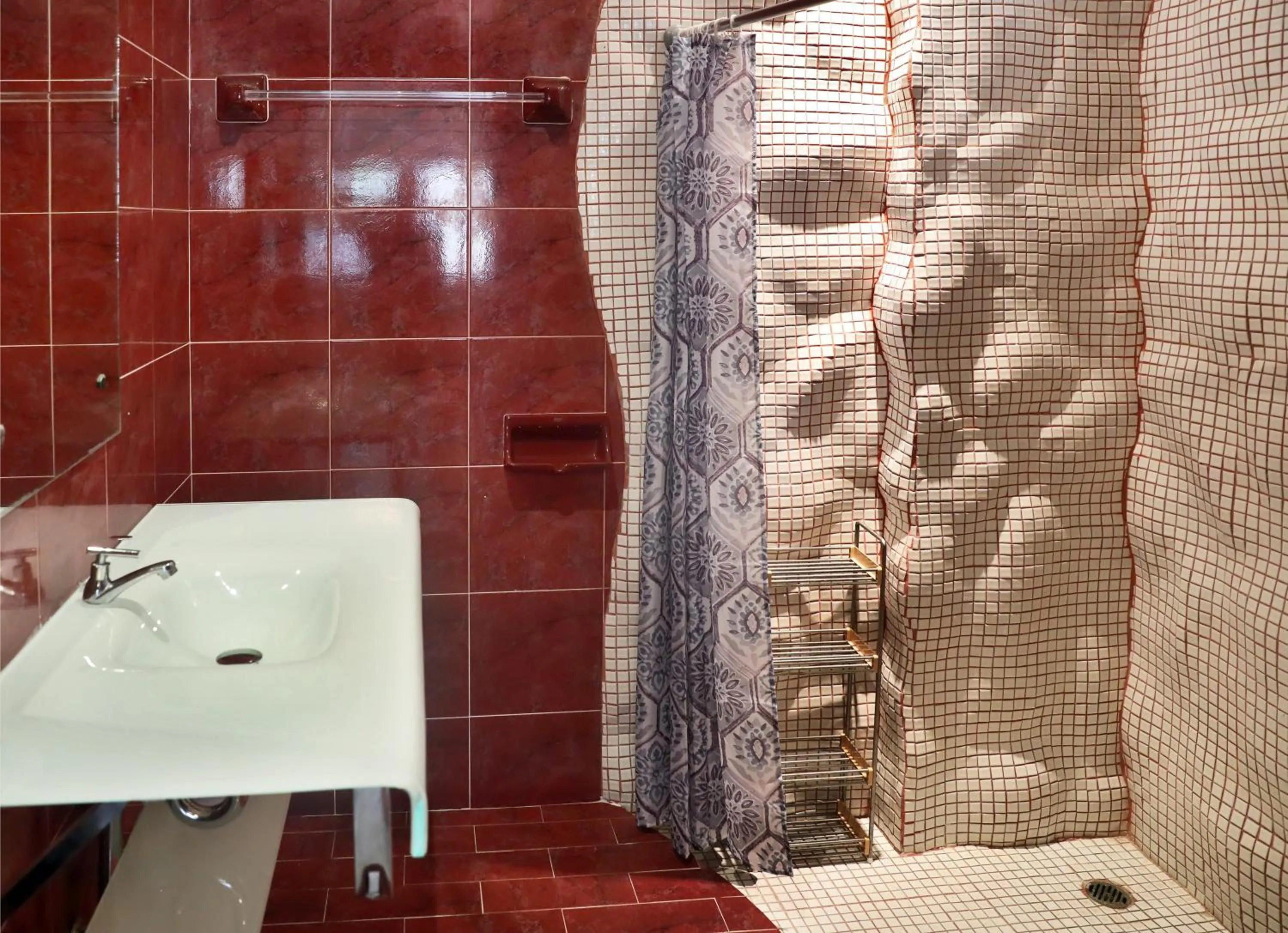 Bathroom in Villa Kamala Beach