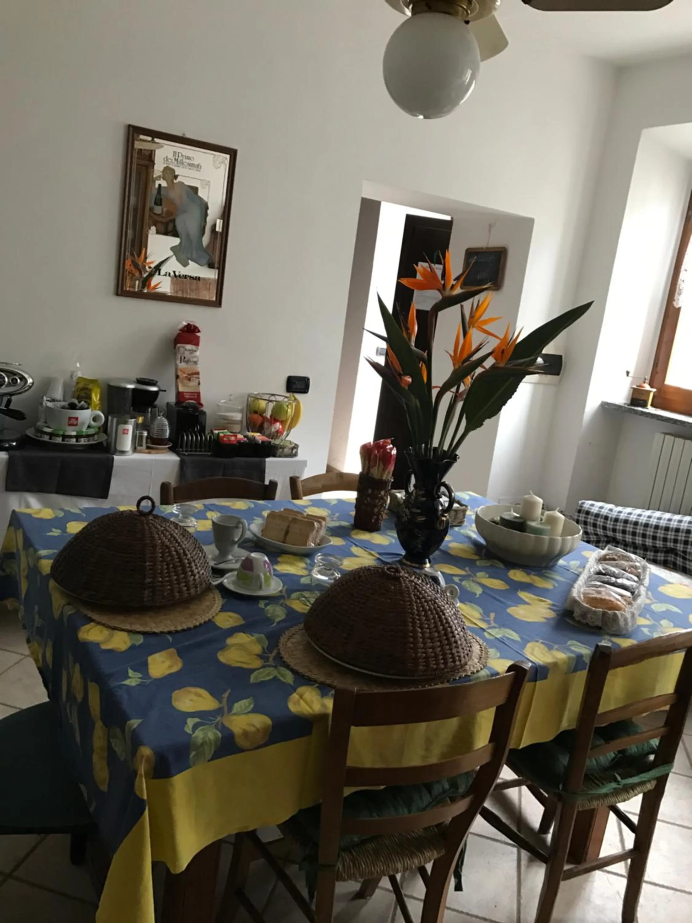 Food and drinks in La casa tra i vigneti