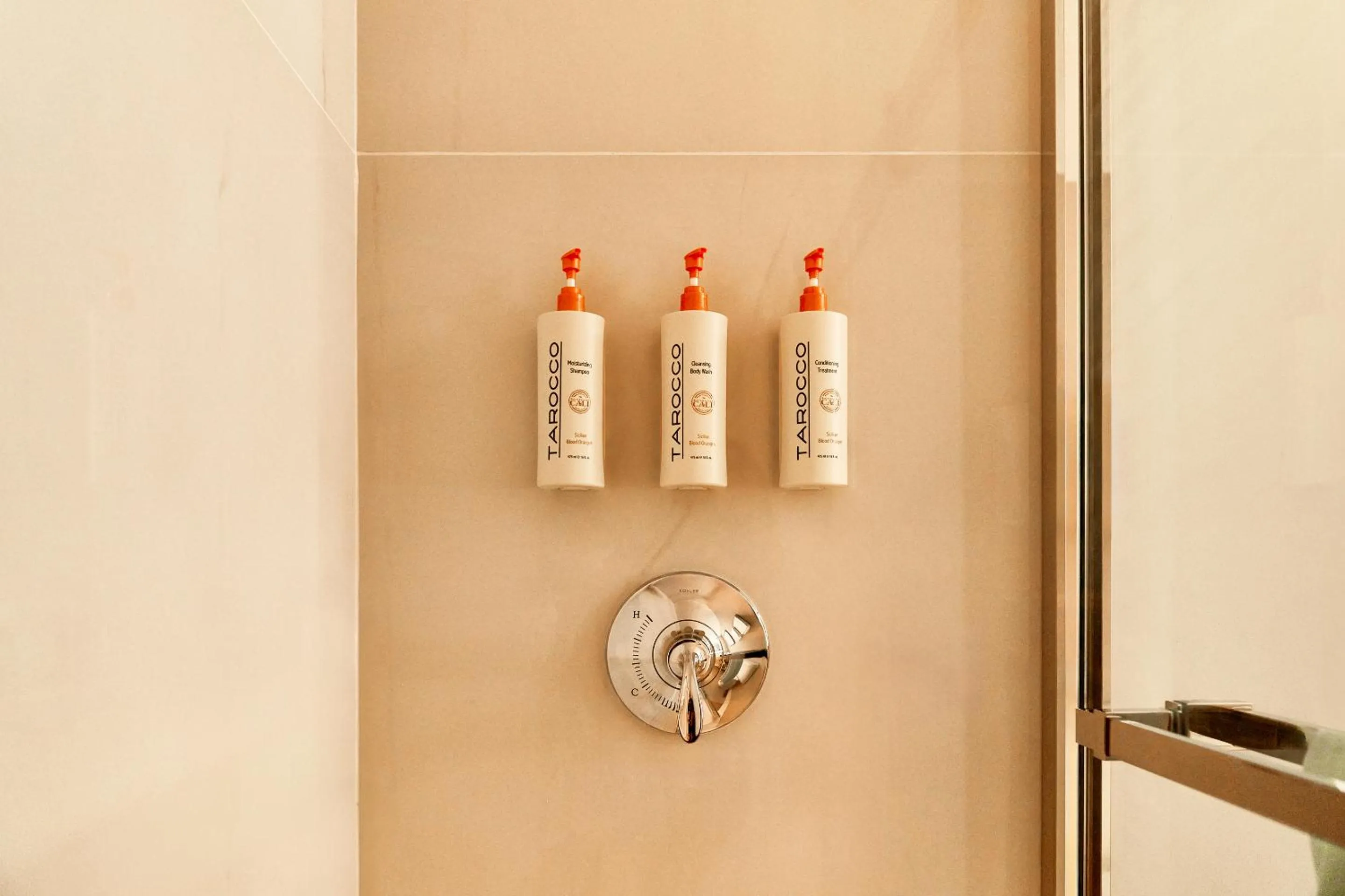 CasaBlanca Resort, Casino, Golf & Spa